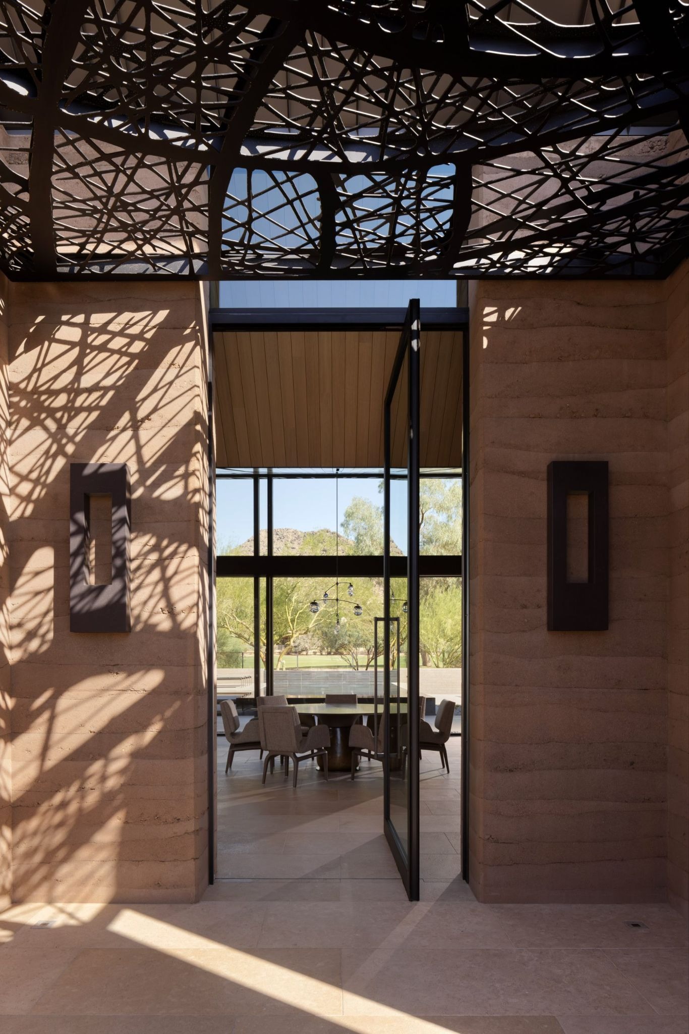 Kendle Design Collaborative Forges a Biomimetic Oasis in the Arizona Heat