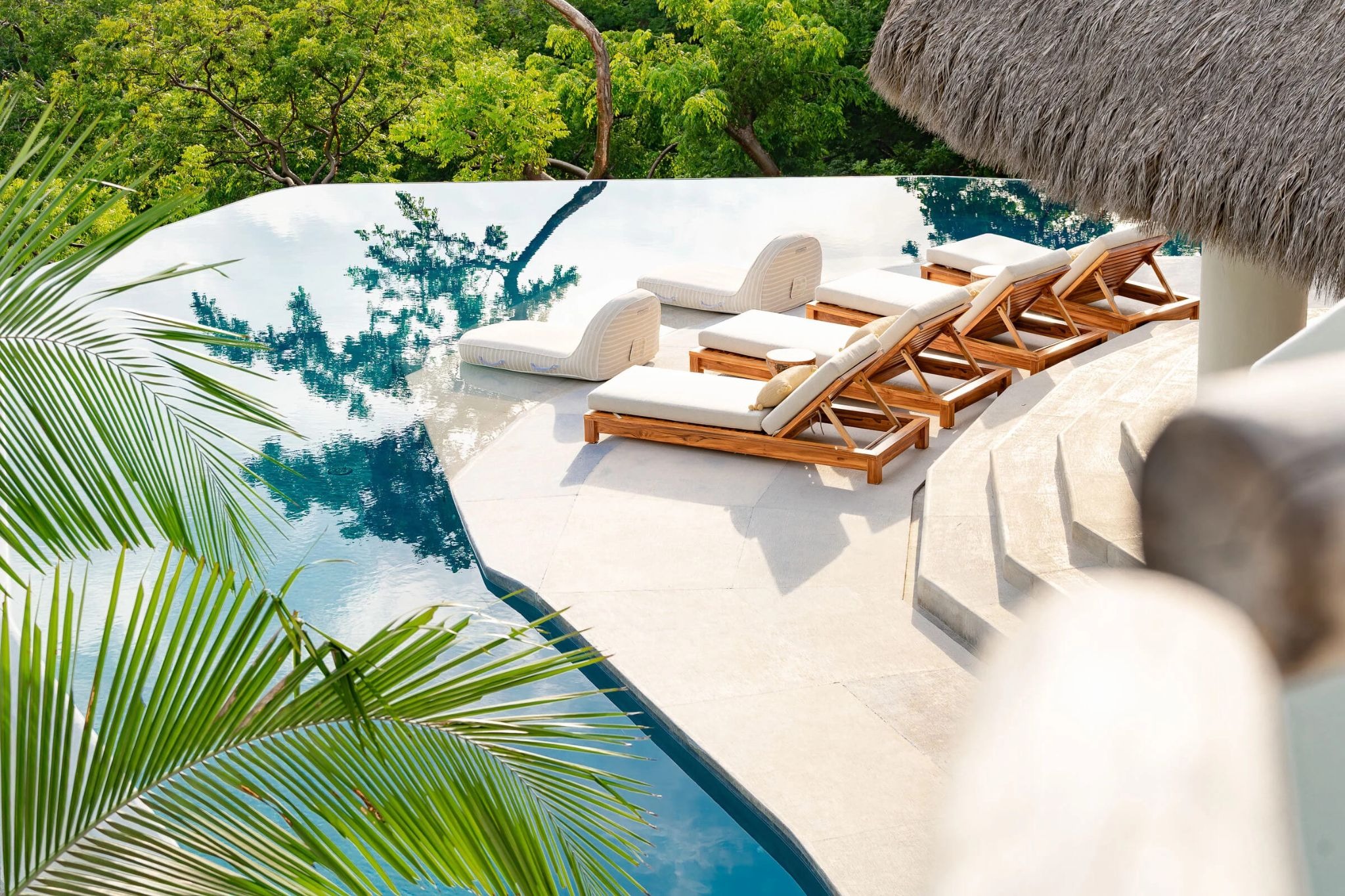 Casa Chachalaca’s Open Structure Celebrates the Ritual of Coastal Life