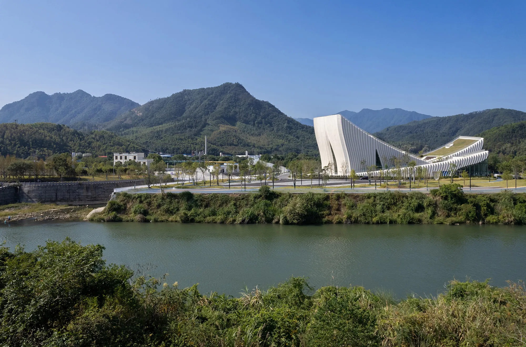 Sunner Museum by Atelier Alter Architects Blends Architecture into the Terrain of the Wuyi Mountains