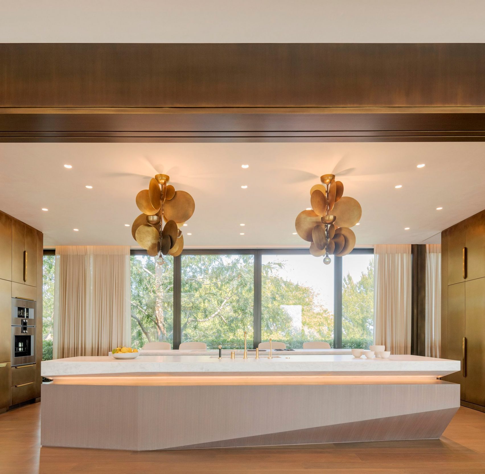Donaldson + Partners Encode Sunlight in a Fractal California Shell
