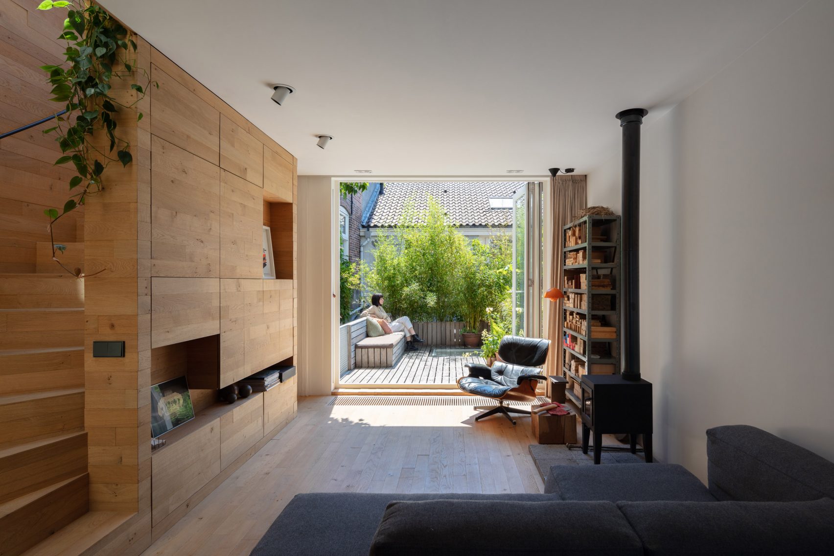 Furniture As Architecture: Built-ins That Shape The Room