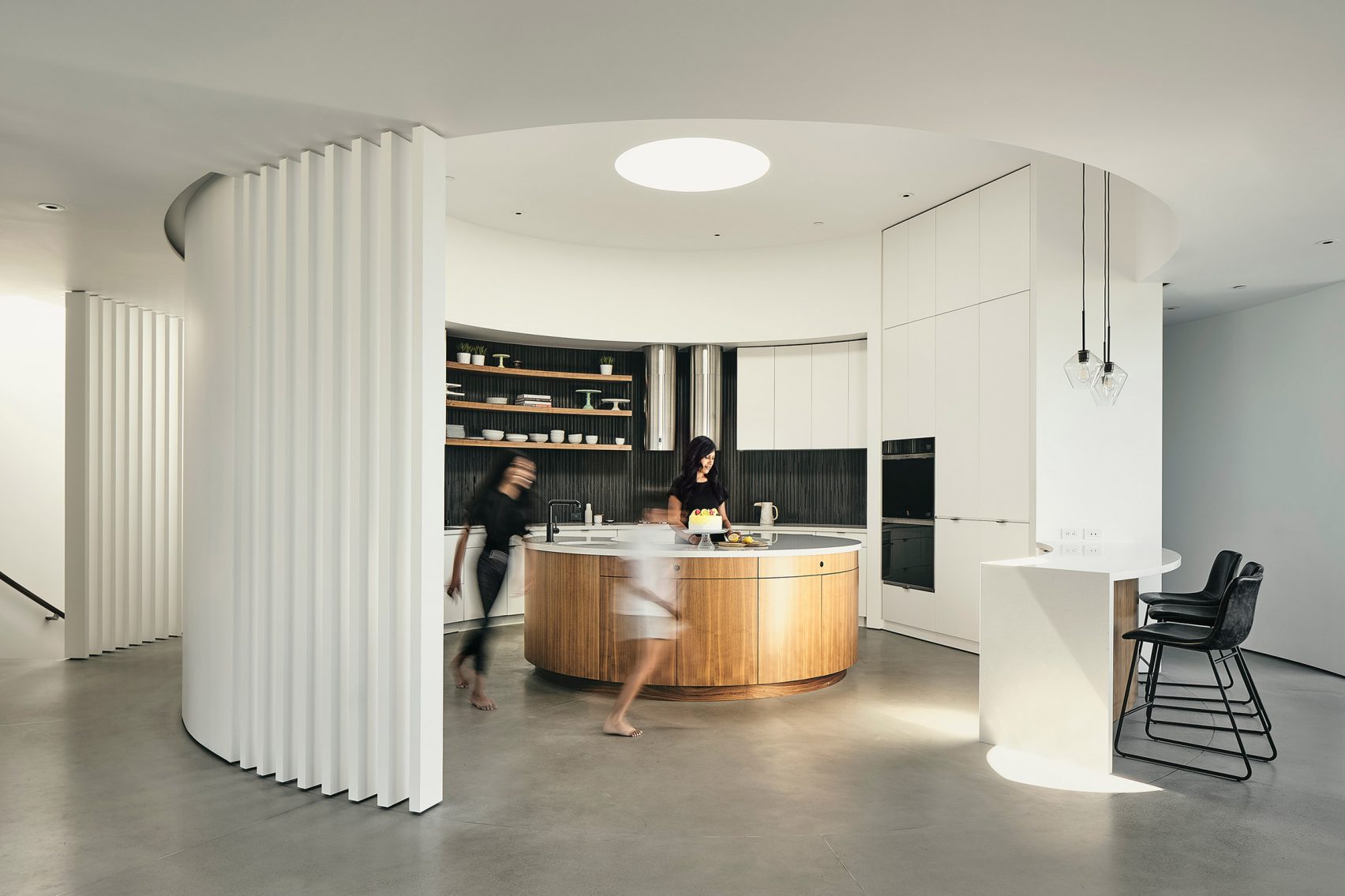 Living With Curves: Soft Geometry In Contemporary Residential Architecture