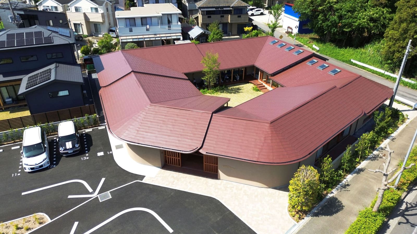 When Architecture Learns From the Way Children Move