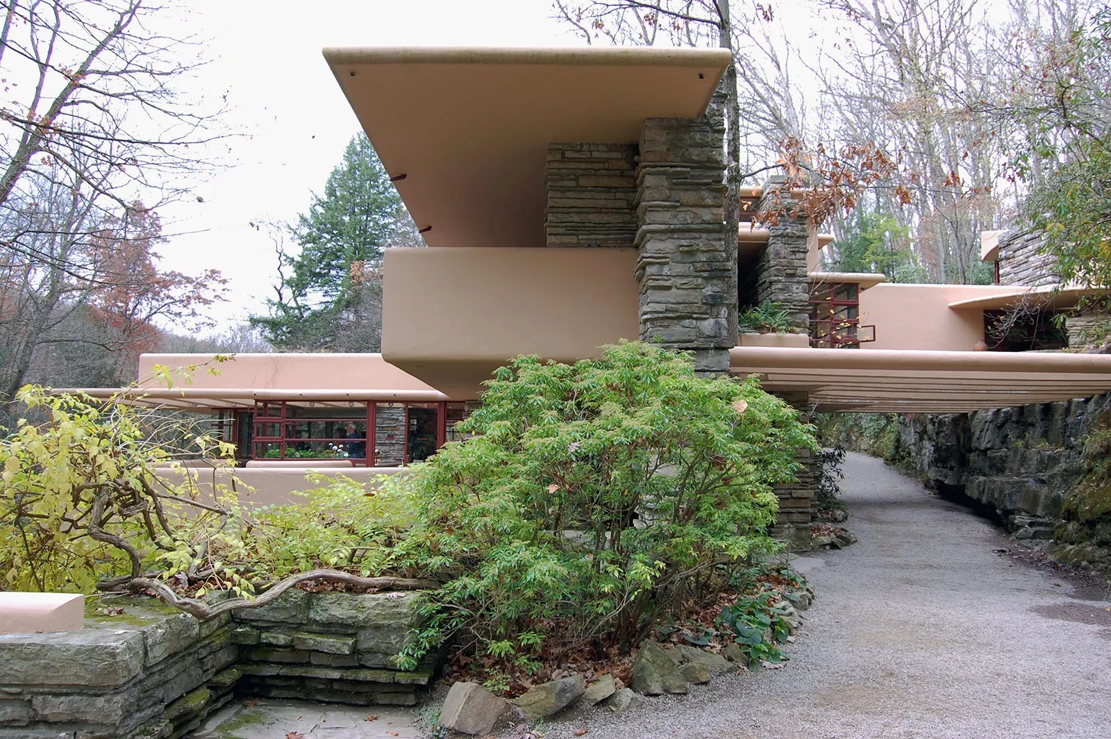 Fallingwater and the Lesson of Living with Nature: Wright’s Masterpiece Redefines Integration