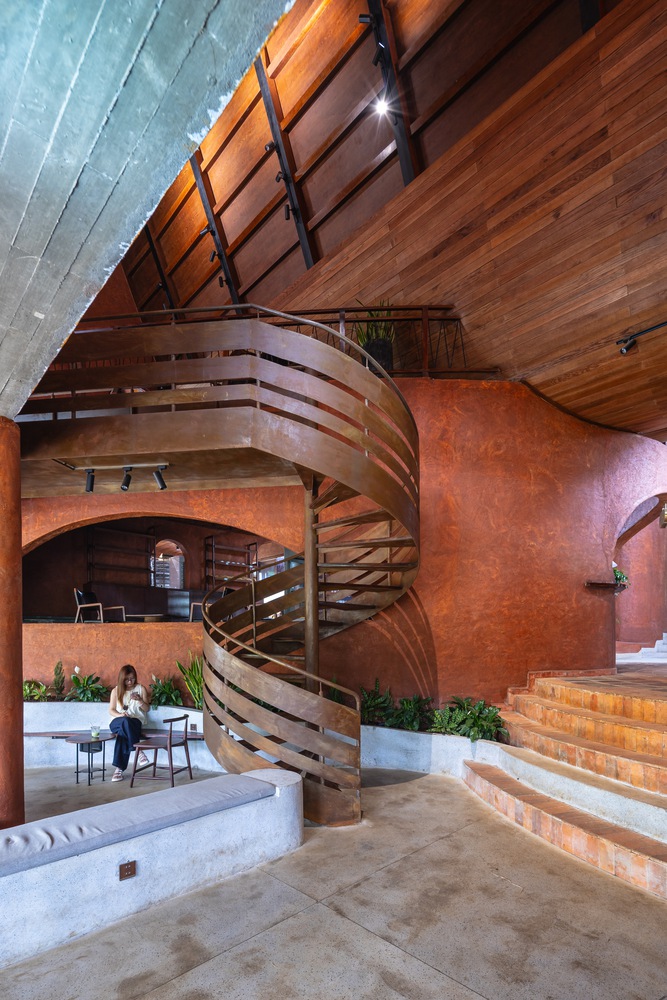 Peaks In The Pines: How MA.DE Bistro Echoes Highlands Heritage In Modern Form