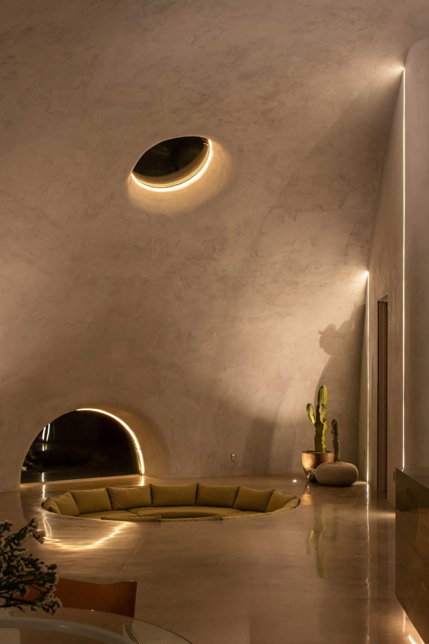 HATA: Anastasiya Dudik’s Sculptural Domed Home Reimagines California Living