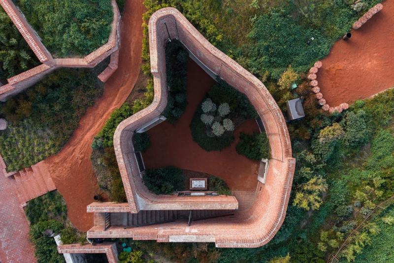 The Stone Archive: Yalin Architectural Design Erects a Monument to Memory in Manisa