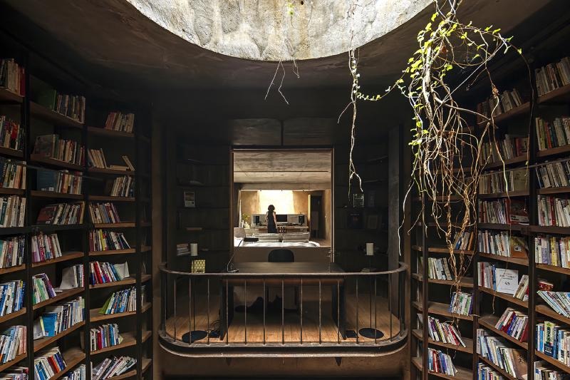 The Punctured Courtyard: xiān Architects Recomposes Rural Memory in Shaxi