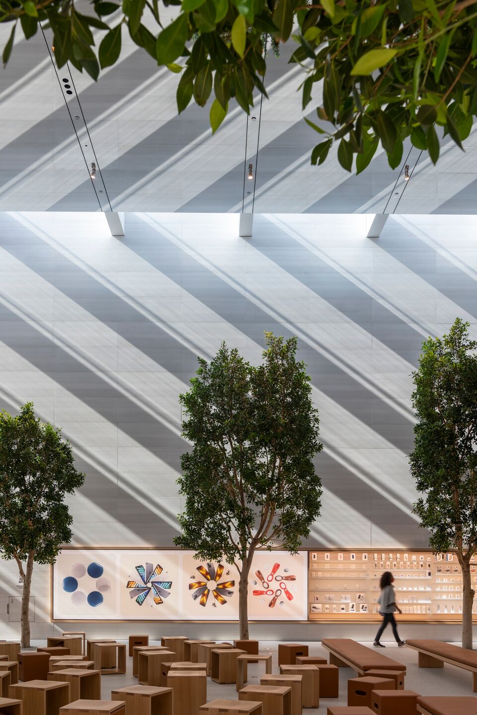 Experiments In Light: How Apple’s Stores Turn Minimalism Into A High-tech Cathedral Experience