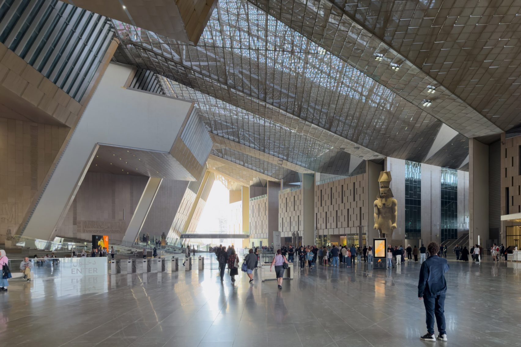 The Grand Egyptian Museum by Heneghan Peng Architects: A Monumental Gateway Between Past and Present