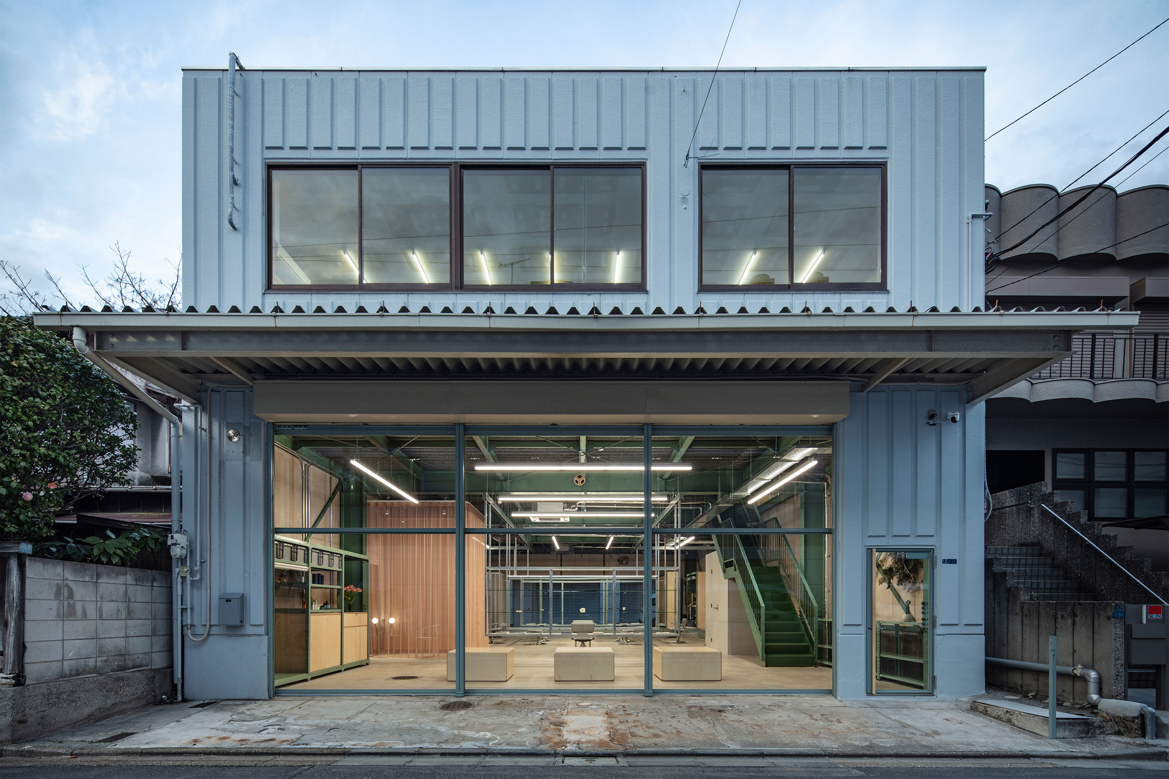 Where Beauty Meets Brutalism: Inside Tokyo’s Unravel Salon By Atelier Write