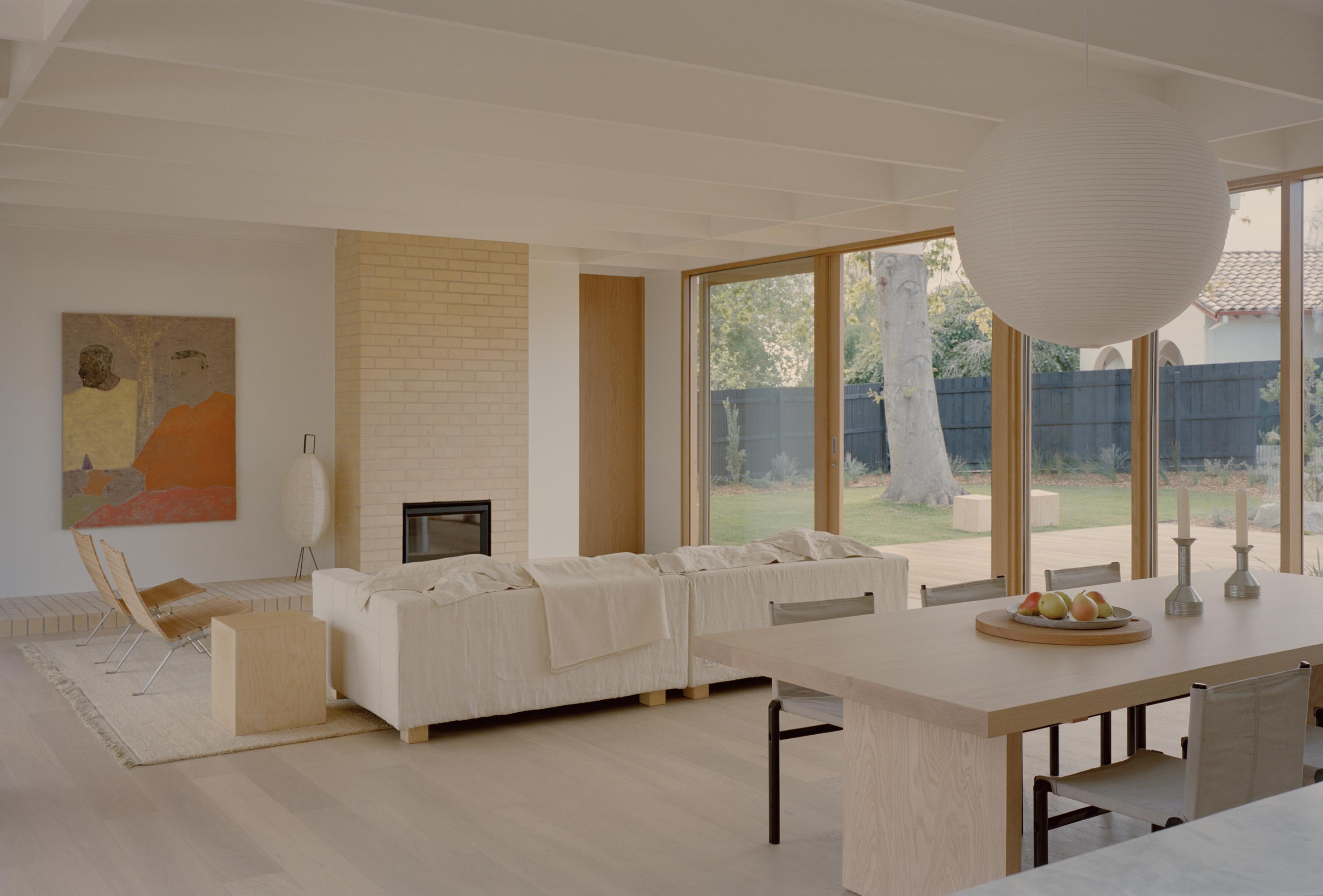 Top Picks - 10 Contemporary House Interiors Where Timber Takes The Lead