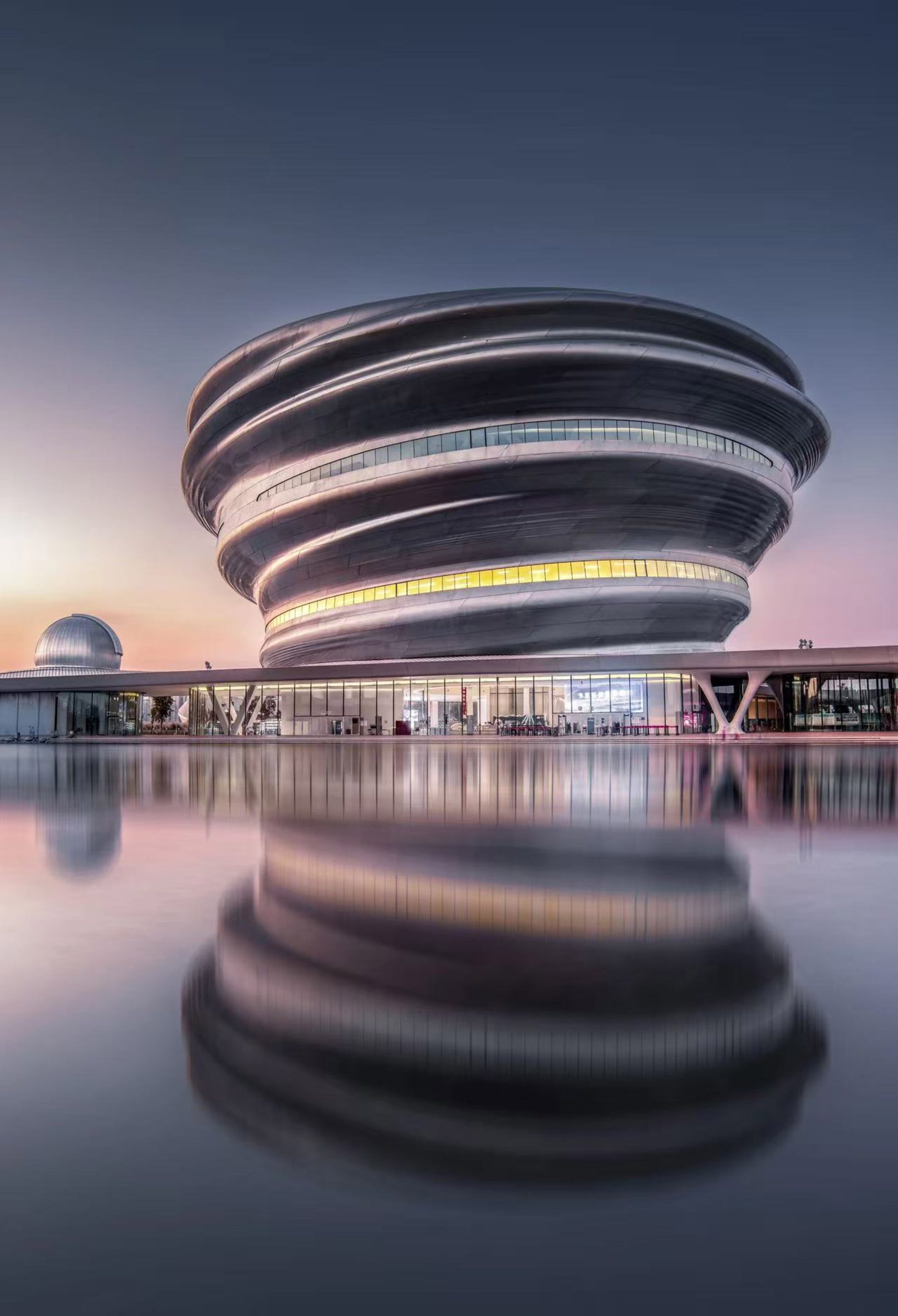 A Silver Spiral Above The Wetlands: MAD’s Hainan Science Museum Reimagines How We Learn