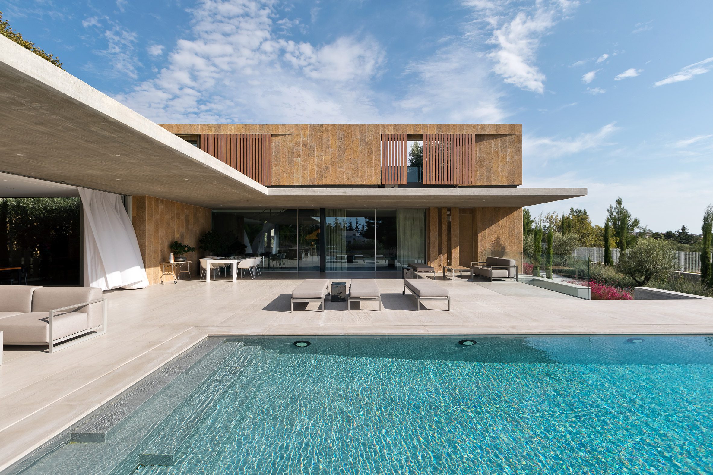 Designing With Negative Space In Residential Architecture