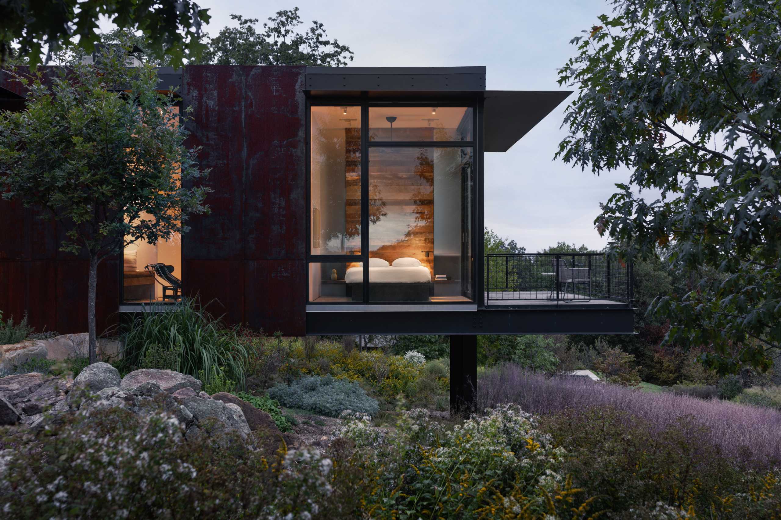 Top Picks - 10 Mountain Homes Rooted In The Landscape