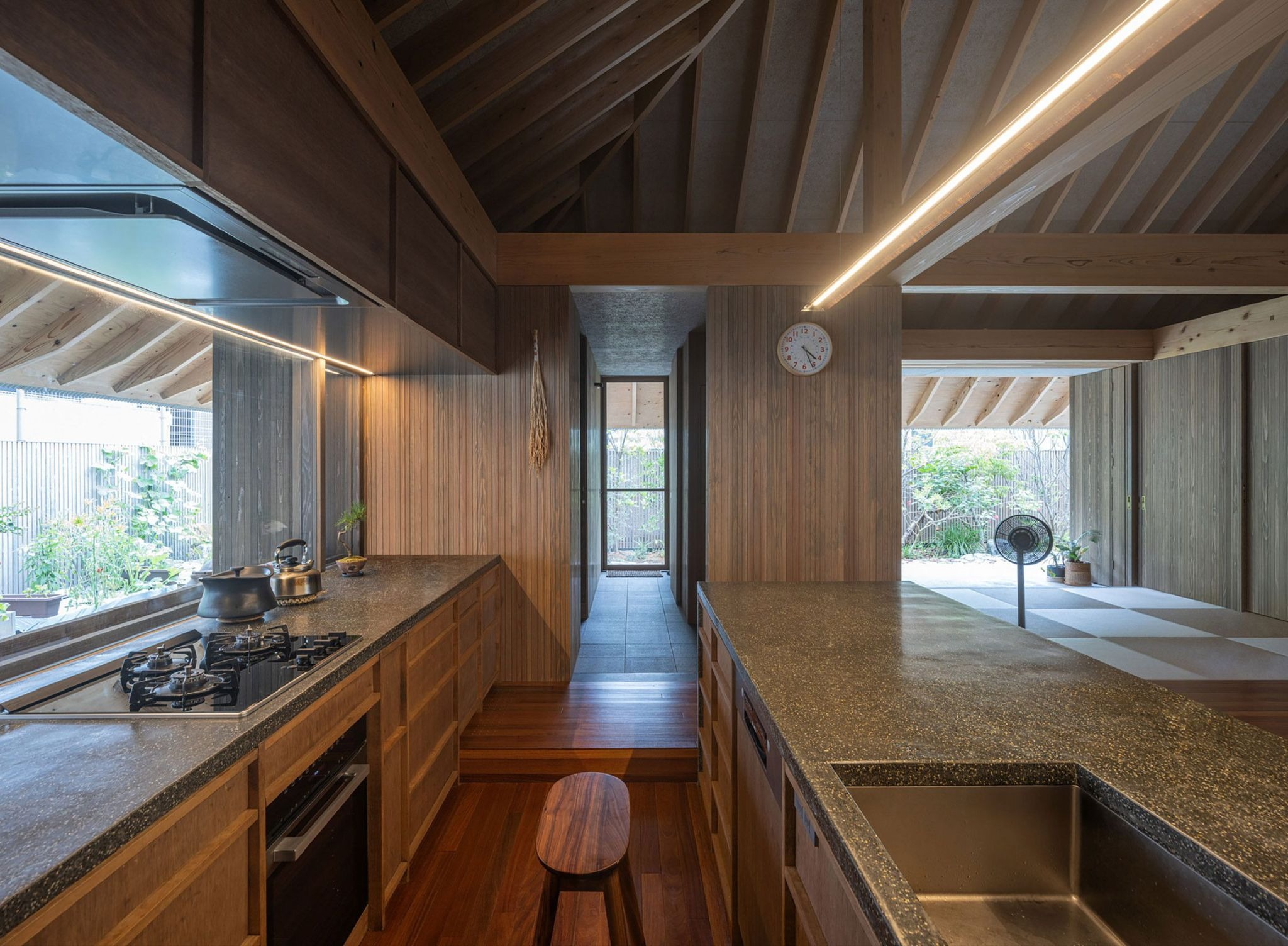 Beneath The Great Eaves: Sakai Architects Reclaims The Subtropical Vernacular In Amami Ōshima