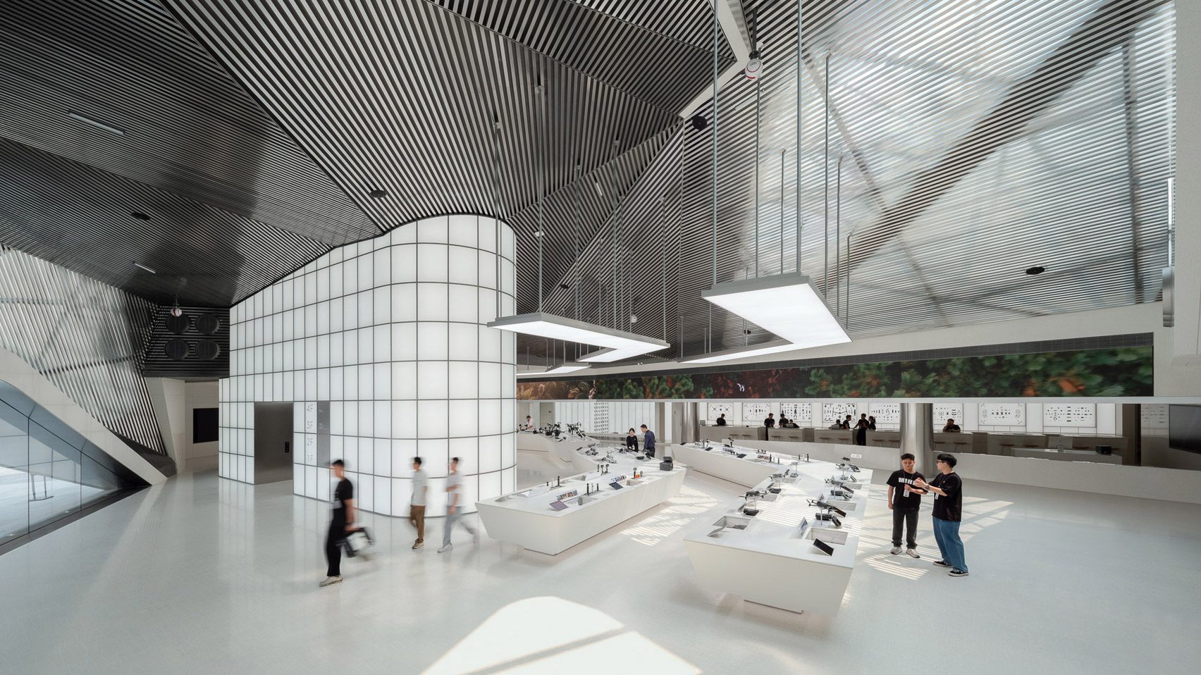 Top Picks - 10 Retail Spaces Designed Like Galleries