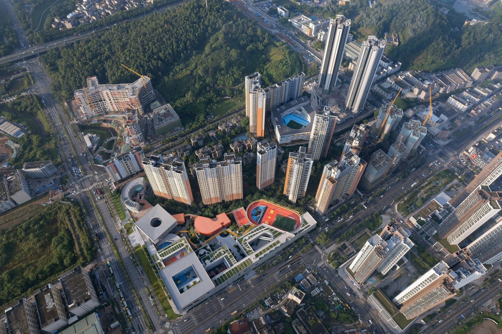 The Dual Pulse: Urbanus Shenzhen Resurrects the Hakka Spirit in Longgang
