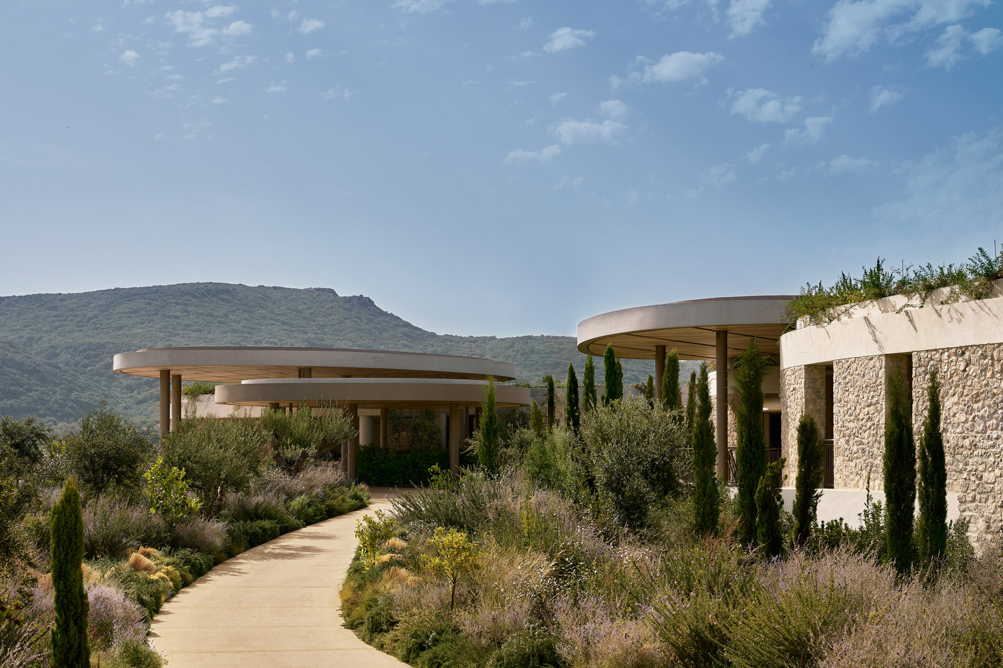 Mandarin Oriental, Costa Navarino: A Landscape Of Quiet Luxury On Greece’s Untouched Coast