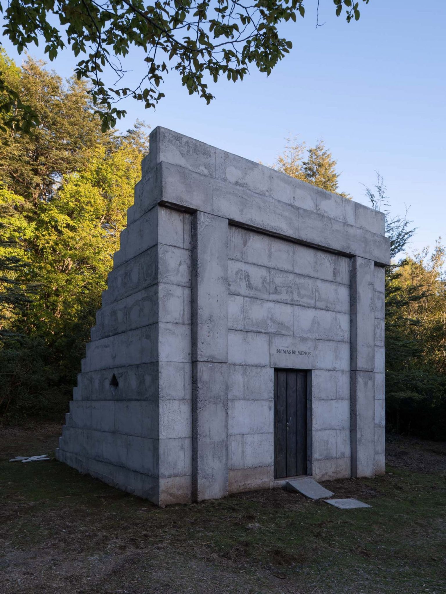 The Geometric Hive: Pezo von Ellrichshausen’s Miel Pavilion is a Temple to Apiculture