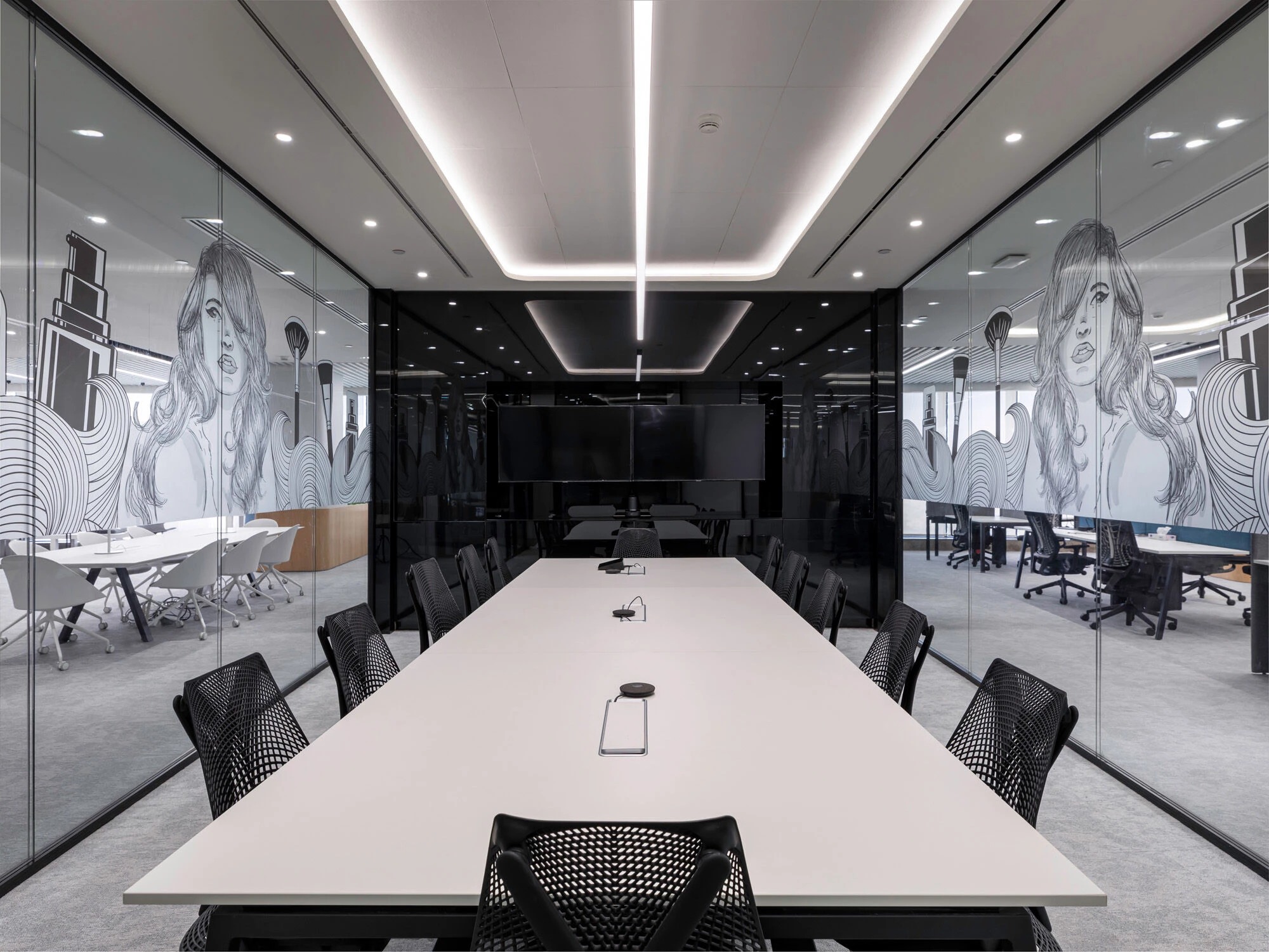A Platinum Statement: L'Oréal Cairo's HQ as the Zenith of Sustainable Workplace Design