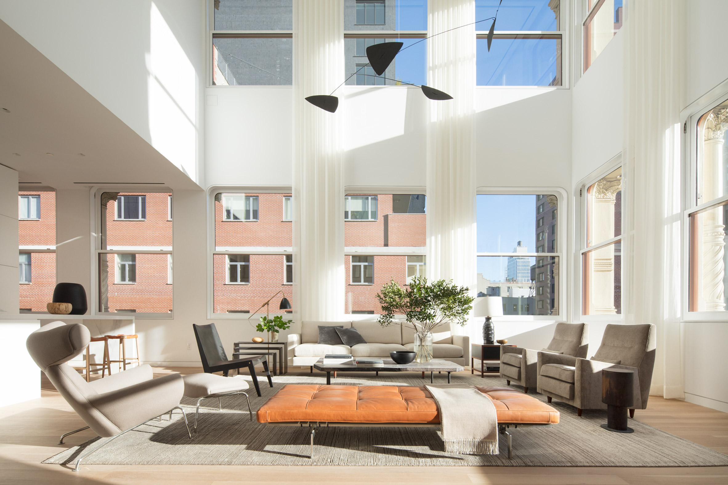 Top Picks - 7 Double-height Living Rooms Bringing Airy Elegance Home