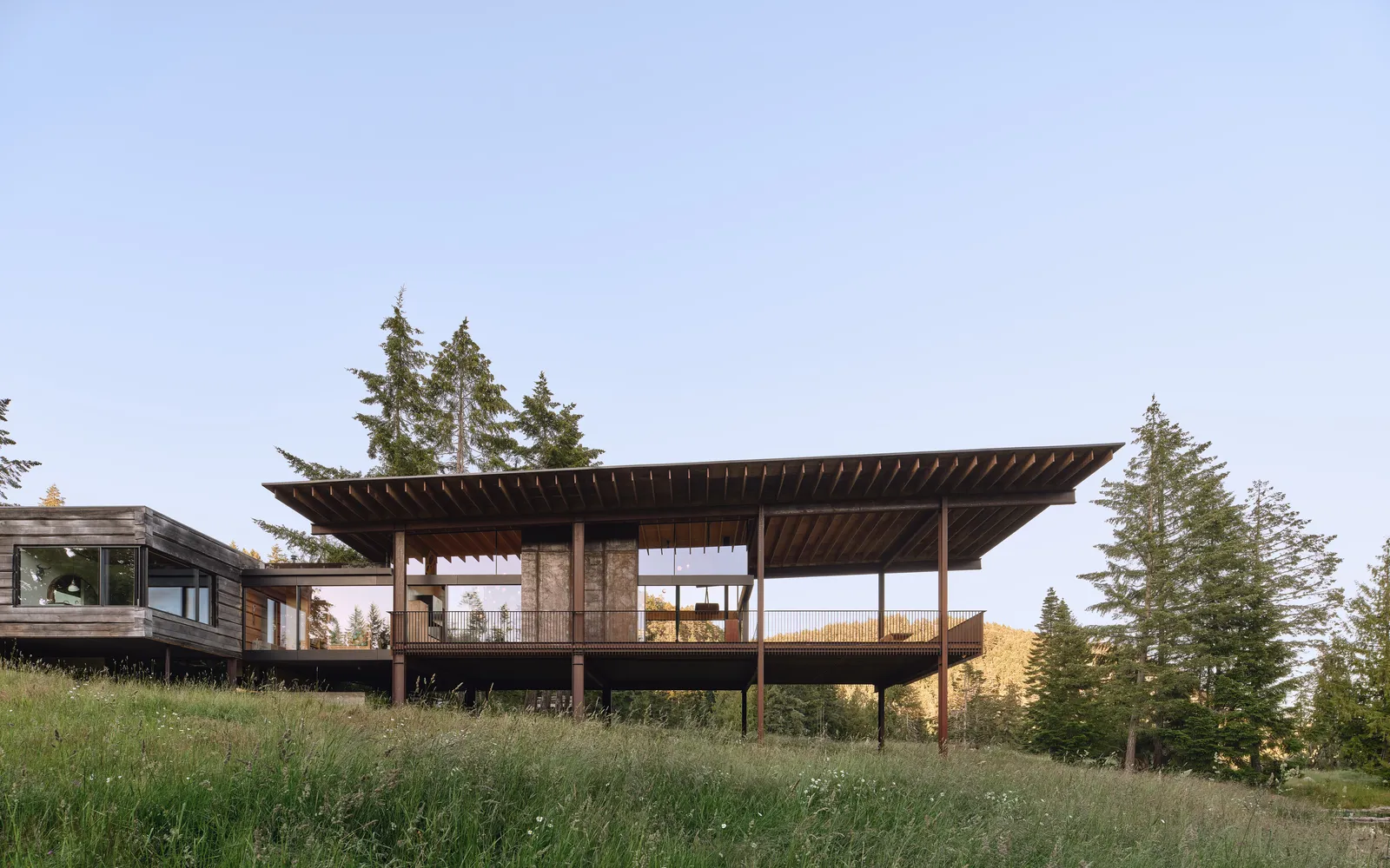 Inside Daisy Ranch: Where Family Life, Craft, And Landscape Come Together