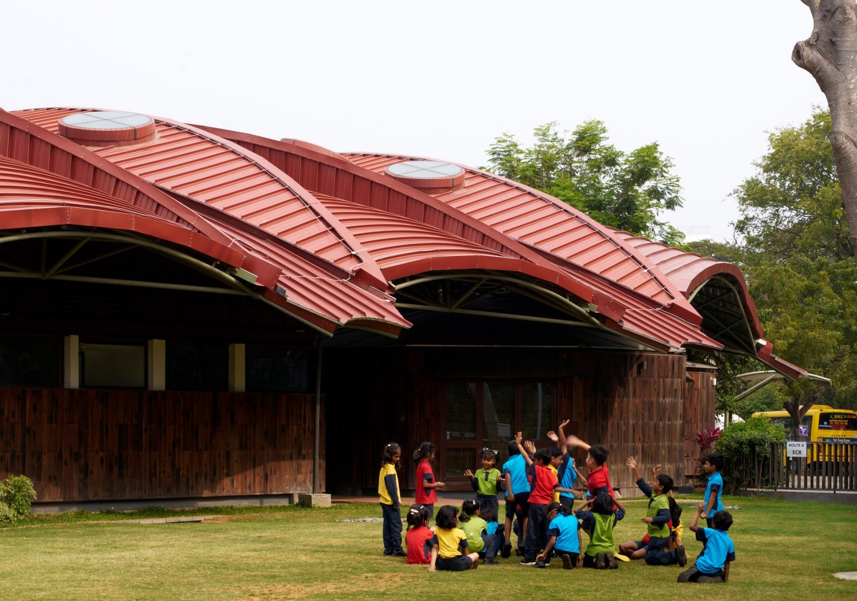 Vastu Shilpa’s Shiv Nader School is a Joyful City for Students