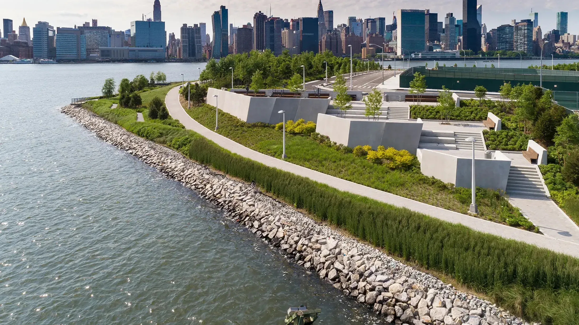 Resilient Waterfronts: Architecture And Planning For Rising Seas