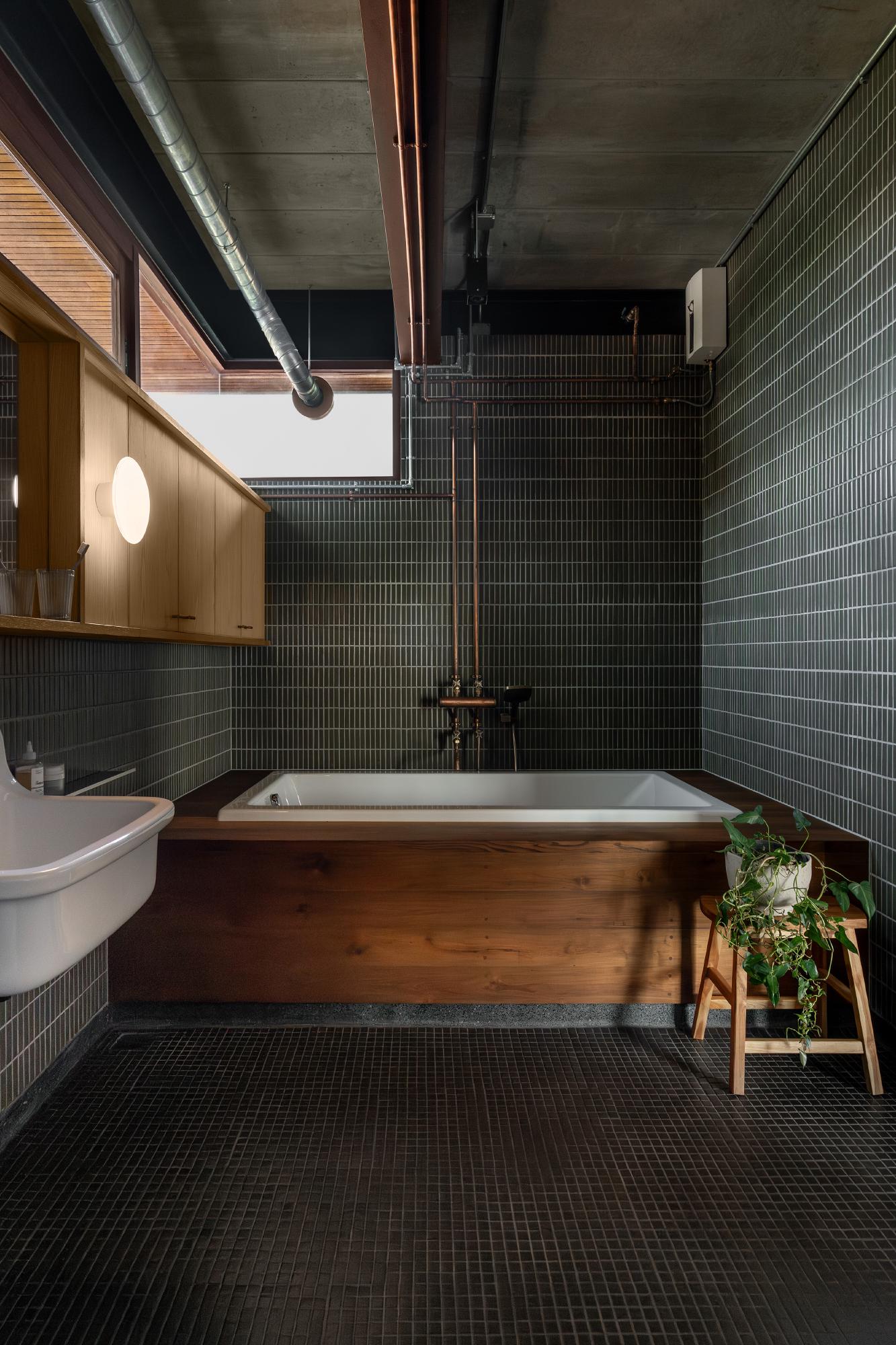 The Geometry Of Memory: H168 House Reinterprets Traditional Chinese Heritage