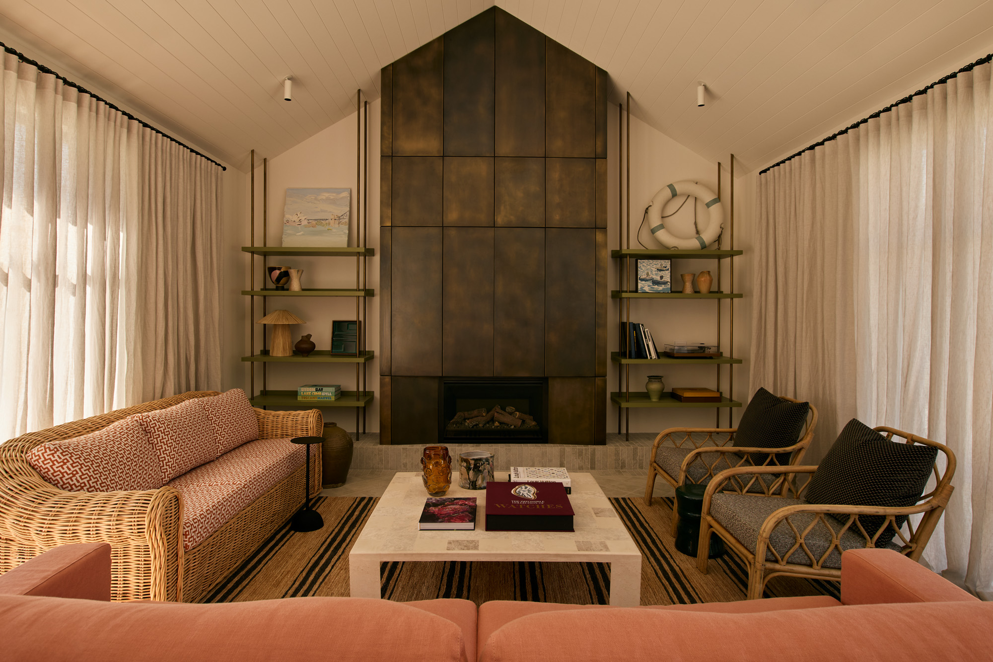 Bronze Valley: A Thoughtful Fusion Of Memory, Elegance, And Everyday Life