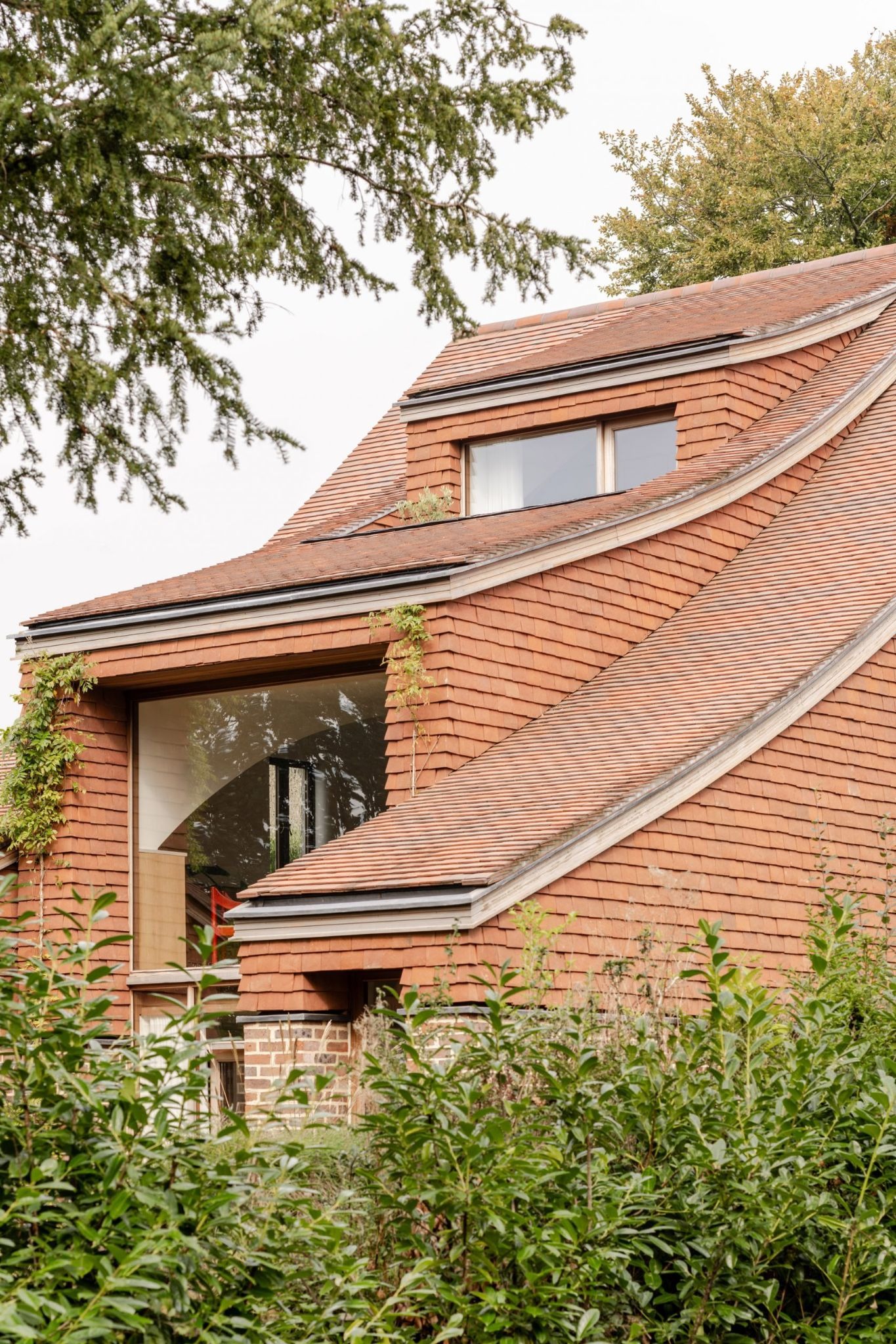 Templeton Ford Moulds a Brick Sanctuary at Clay Rise