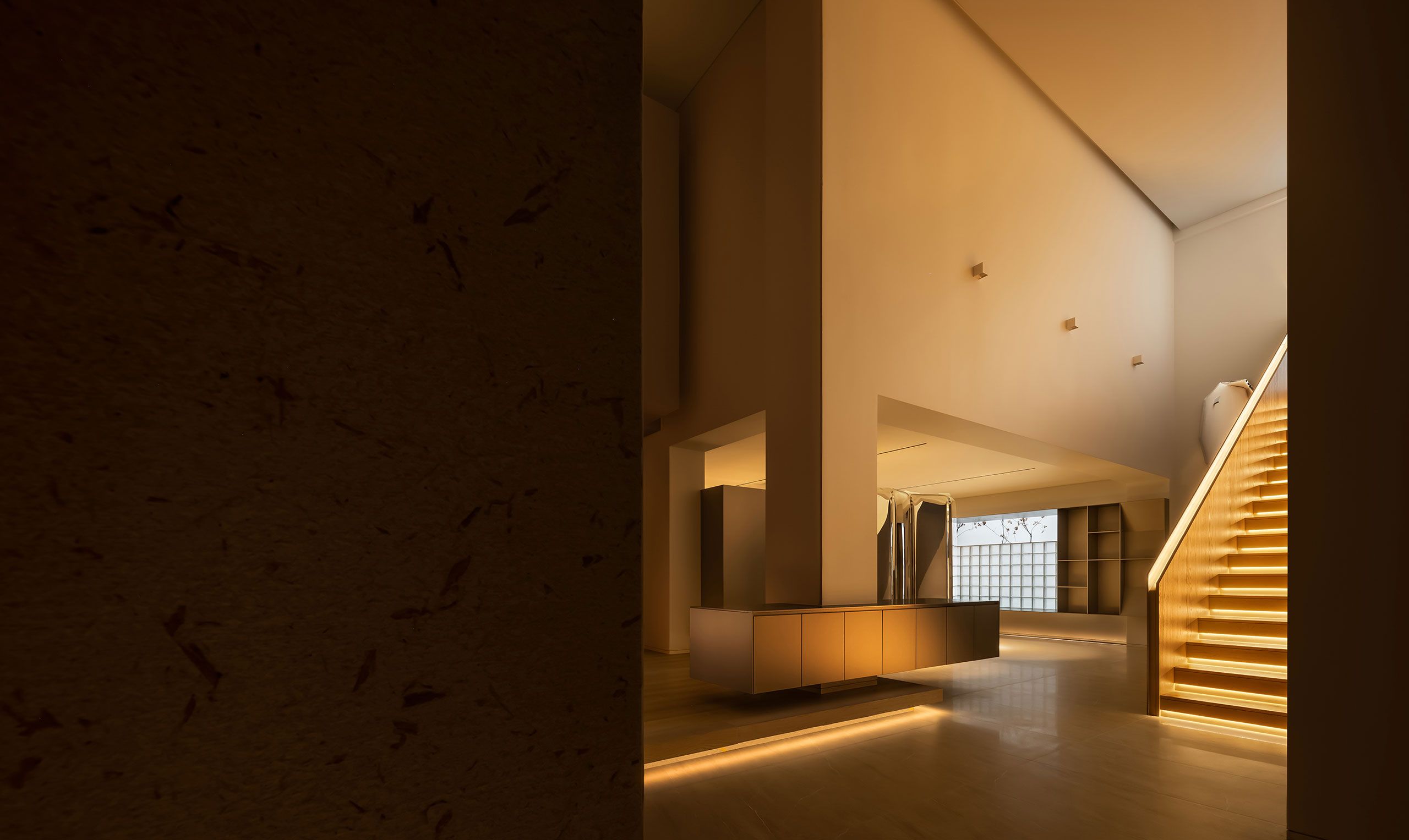 Sanctuary Of Illumination: How Light Shapes A Beijing Minimalist Retreat