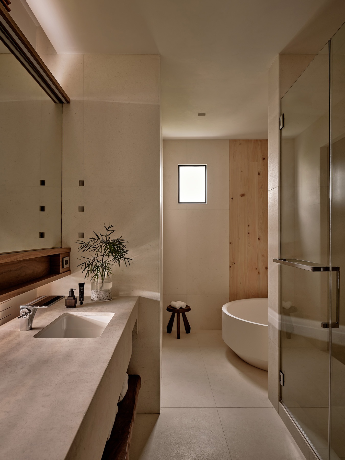 A Quiet Dialogue Across the Pacific: Teo Yang Studio Softens the Edge of Manhattan Beach