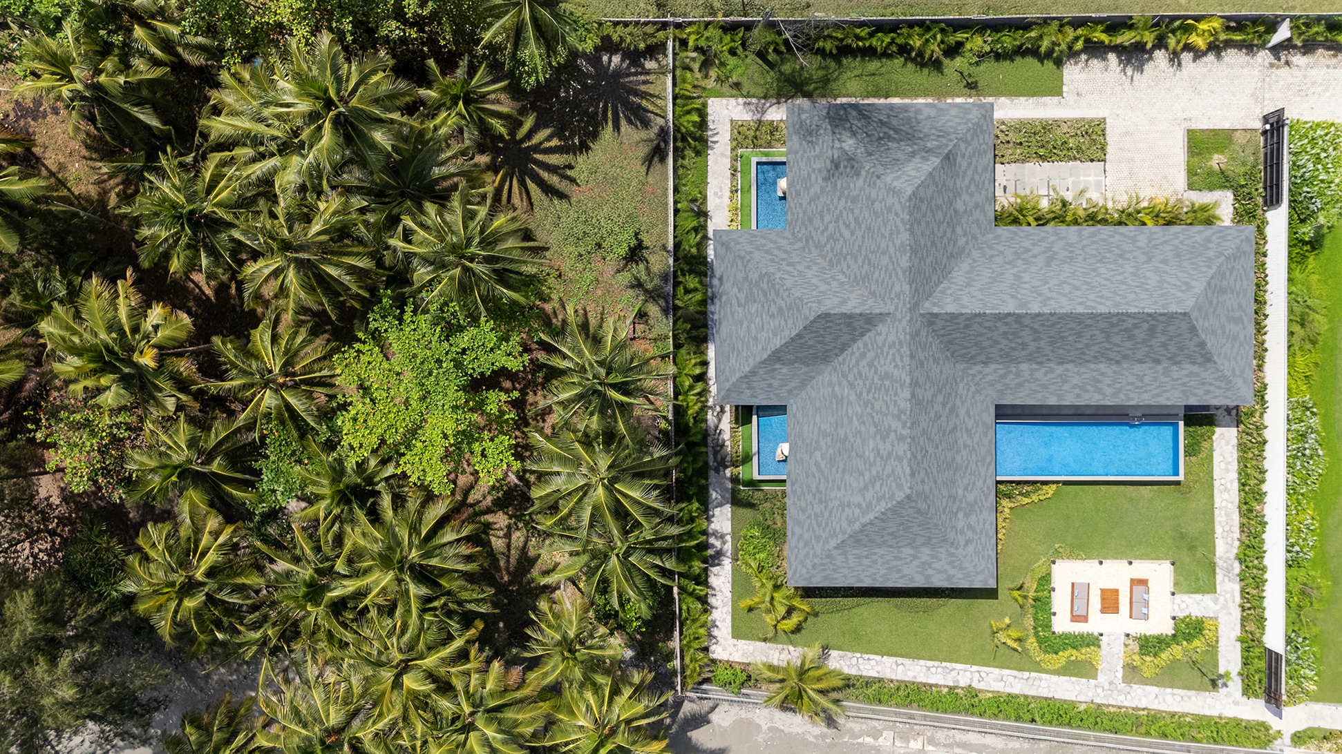 Omah Pantai: A Beachside House That Breathes With The Sea