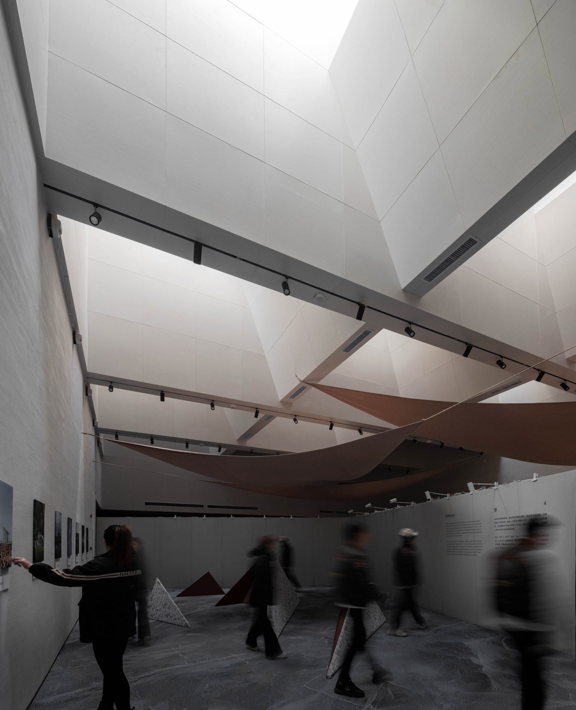 Prairie Ark: The UFO On The Grasslands That Reimagines Architecture As Landscape