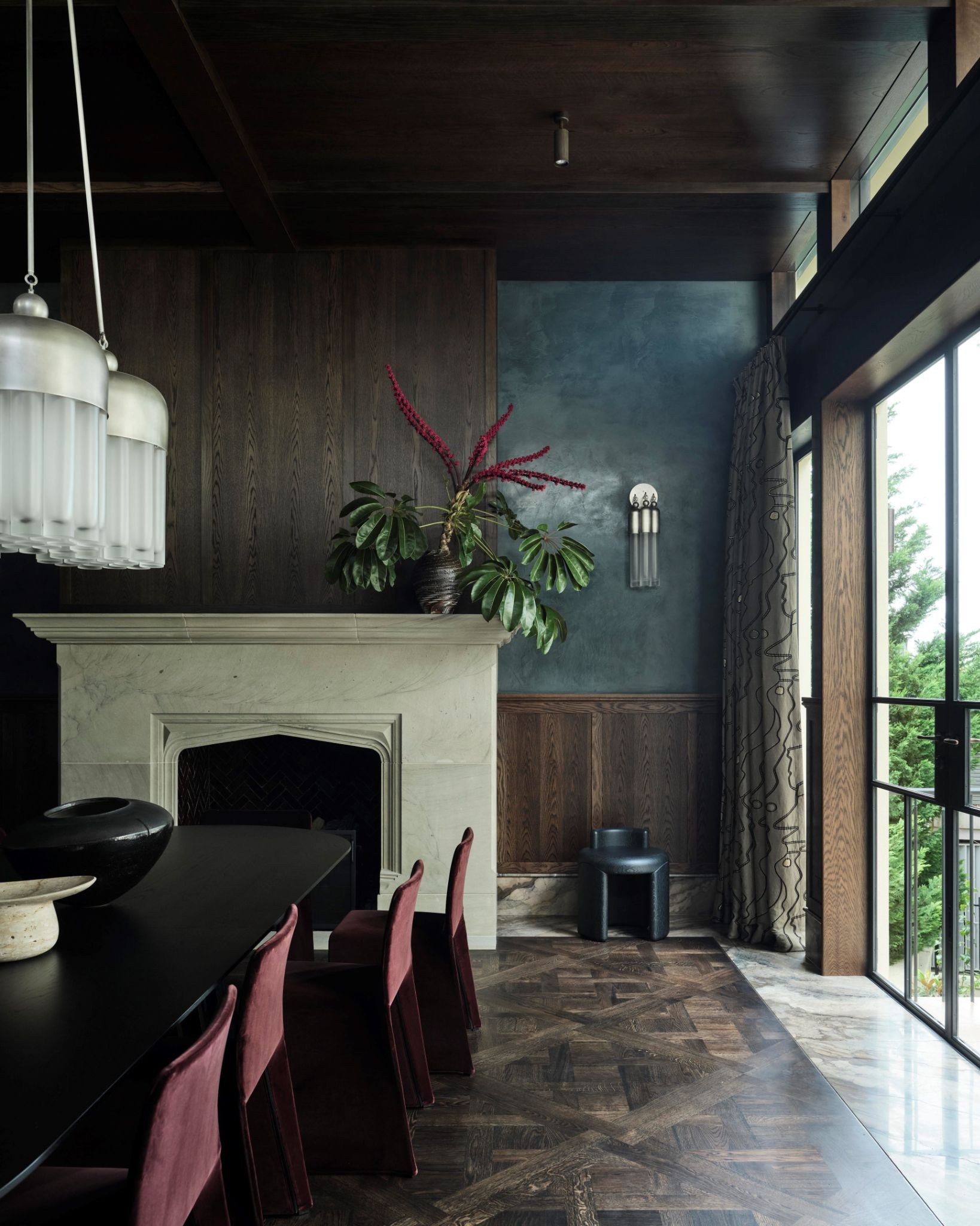Jillian Dinkel Paints Sydney's Kilmory House in Shadows and Stone
