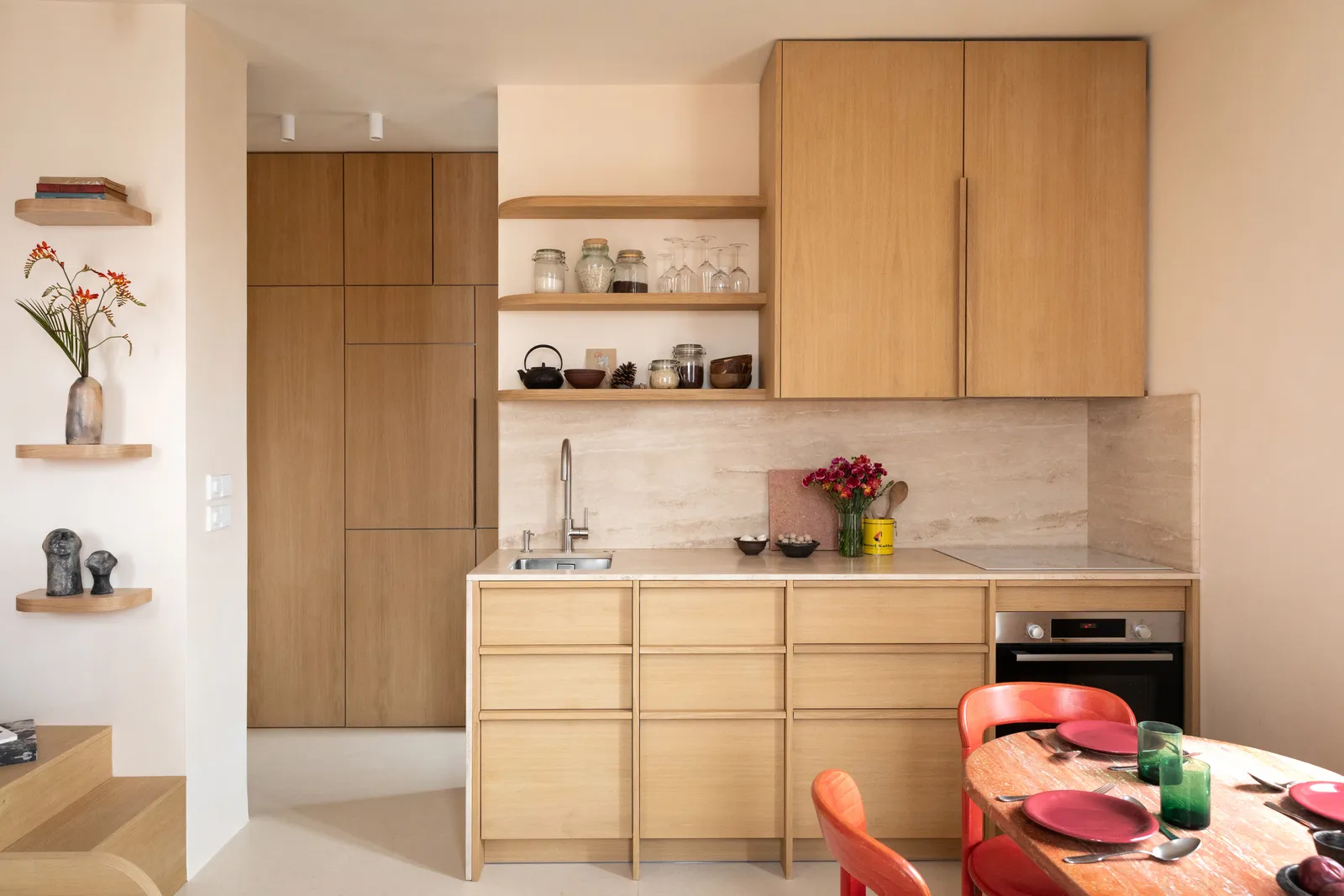 Design Tricks That Make Small Home Spaces Feel Larger