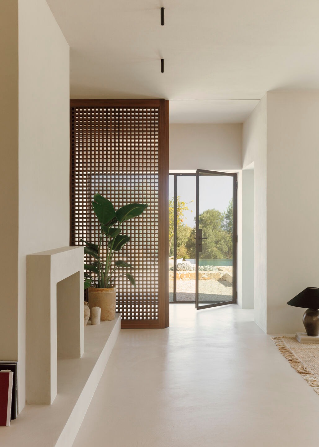 Casa Nell’Agrò: A Contemporary Home Rooted in the Landscape of Ostuni