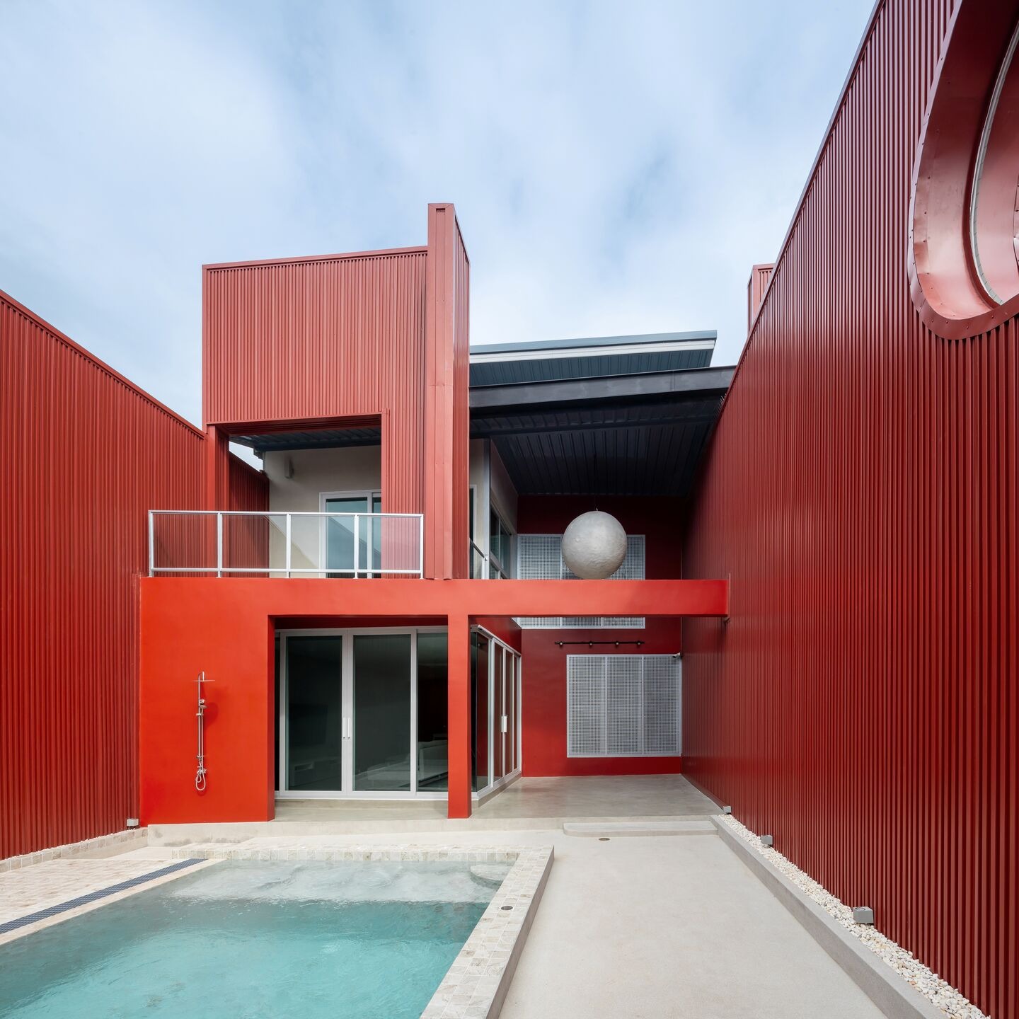 Volume Matrix Studio Injects a Pulse of Magenta into Hua Hin