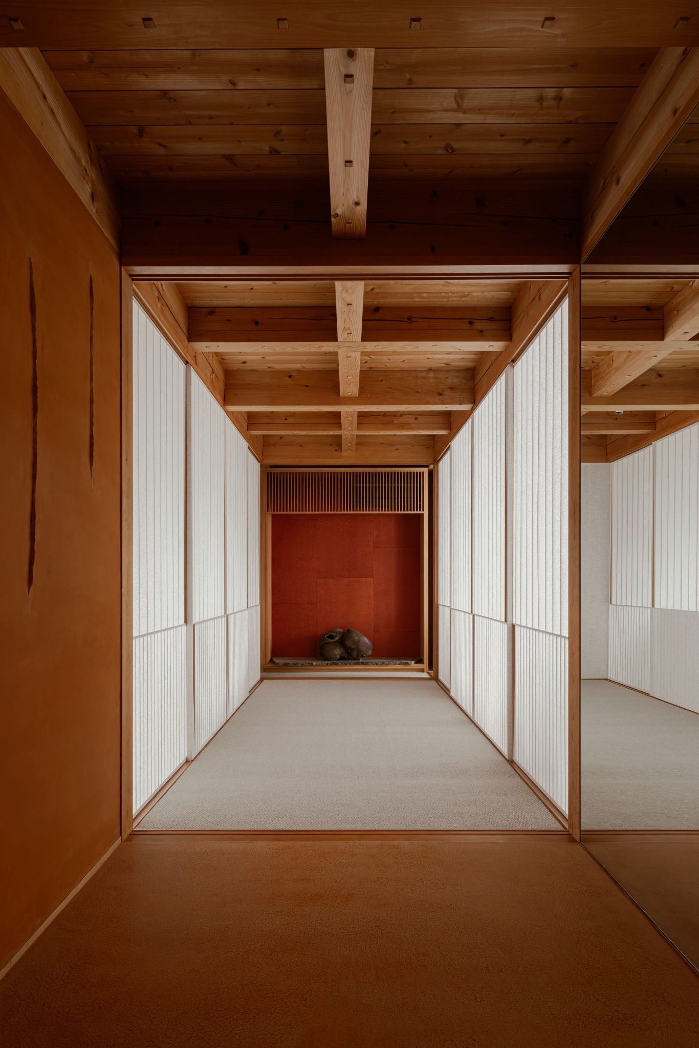 A Tokyo Narrative - The Symbolplus Office Harmonizes Modern Function with Timber History