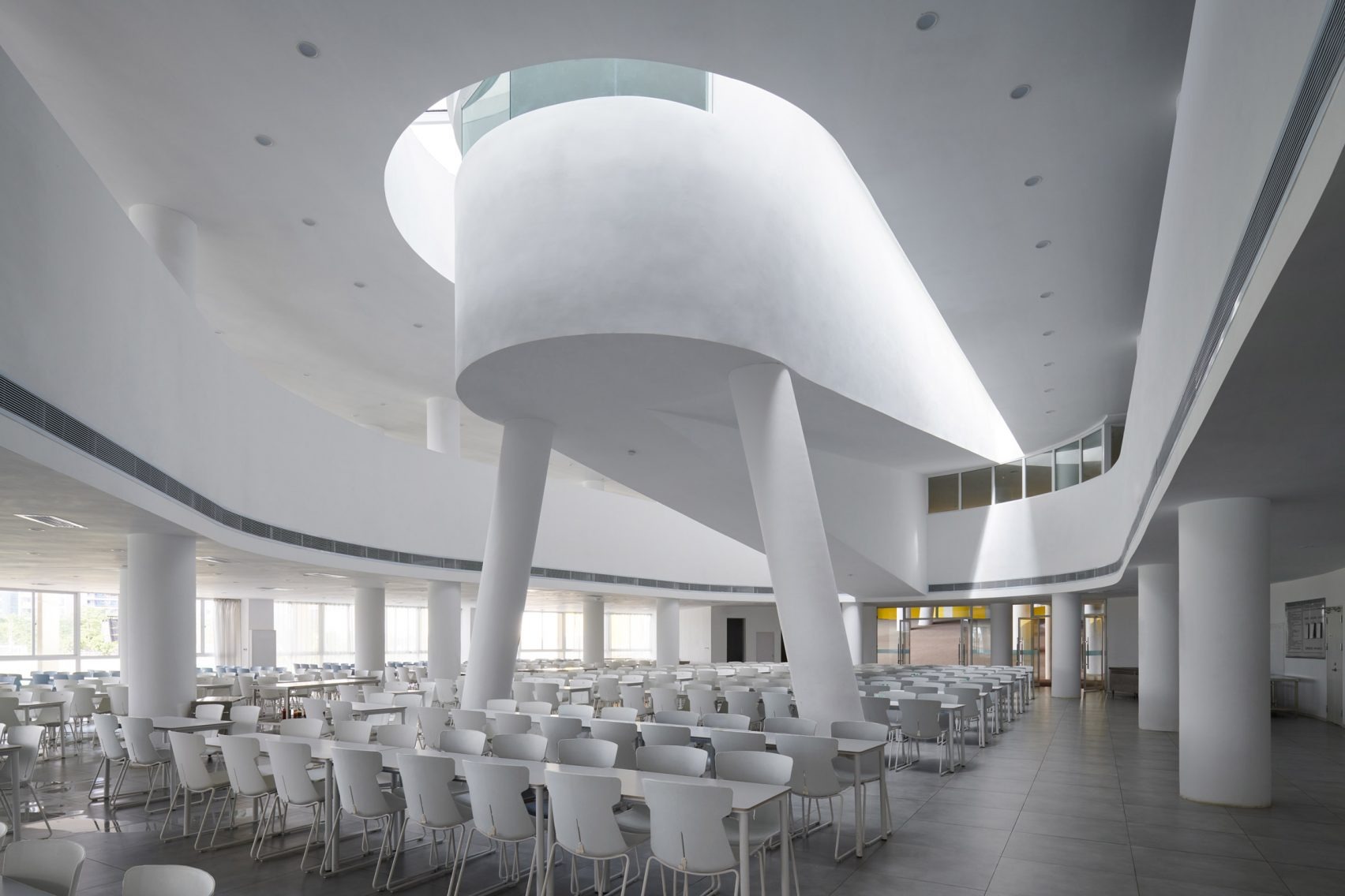 Approach Design Studio’s Colorful “Floating City” for Huizhen High School