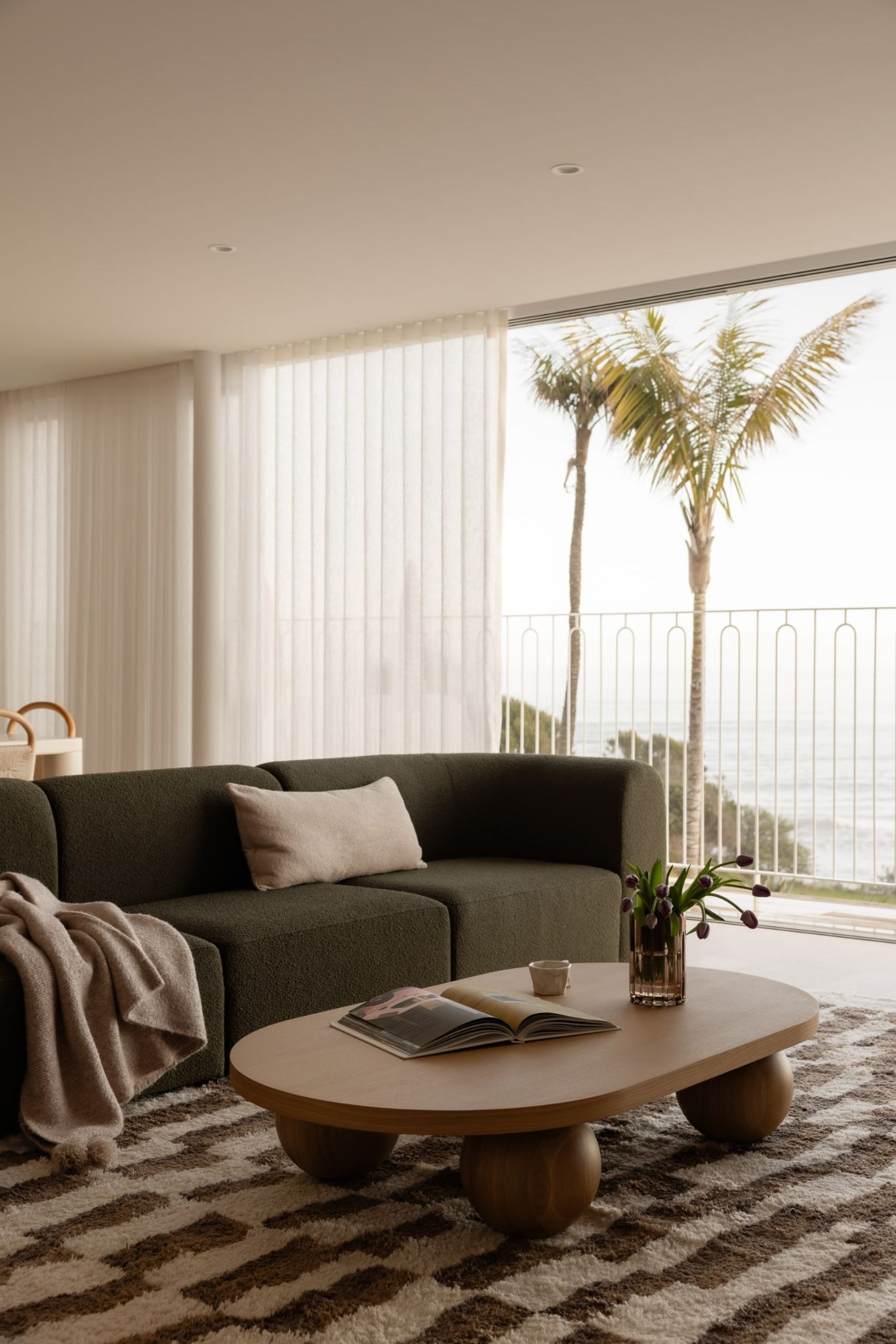 Isola Gerroa by LOWI Interiors: Quiet Beauty Along the Gerroa Headland
