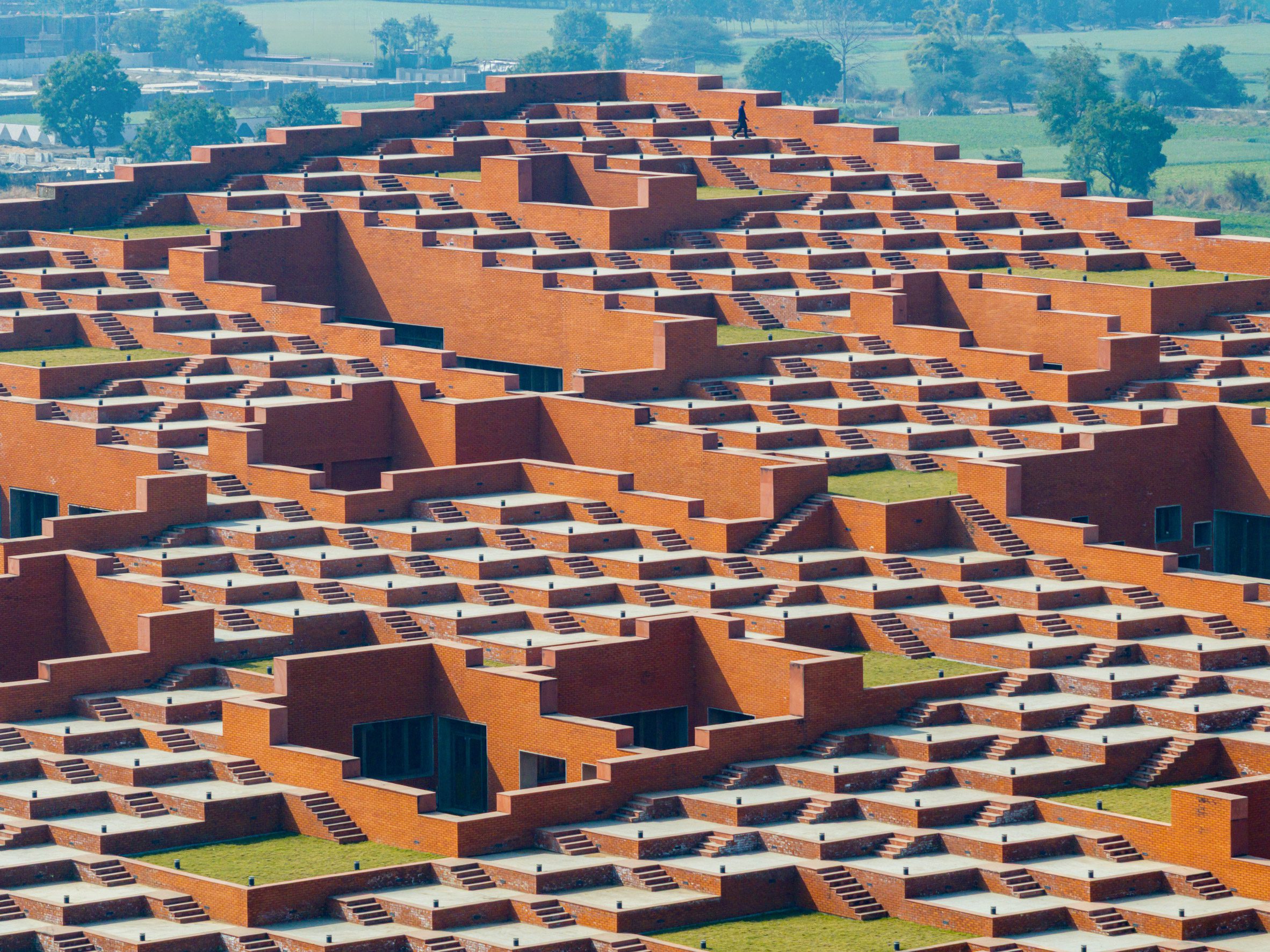 How Sanjay Puri Architects Crafted An Engaging Academic Landscape At Prestige University, India