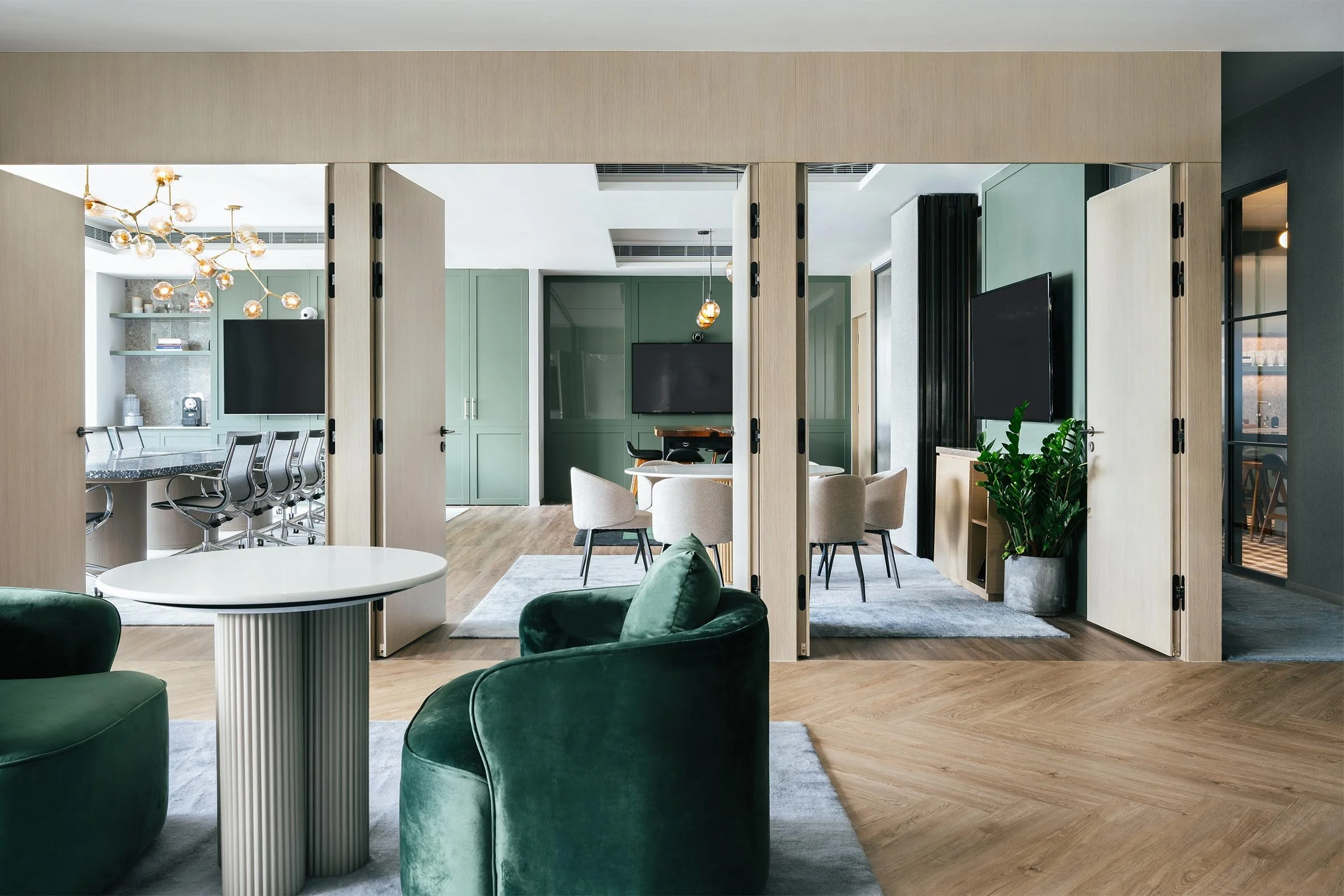 Top Picks – 7 Offices Designed Like Boutique Hotels