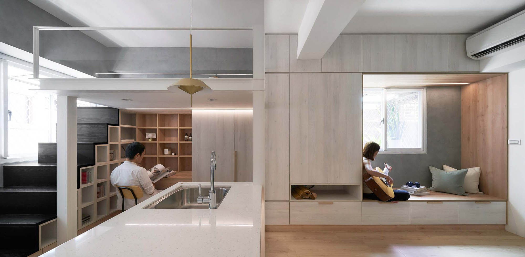 Top Picks - 7 Homes Where The Bed Is Part Of The Architecture