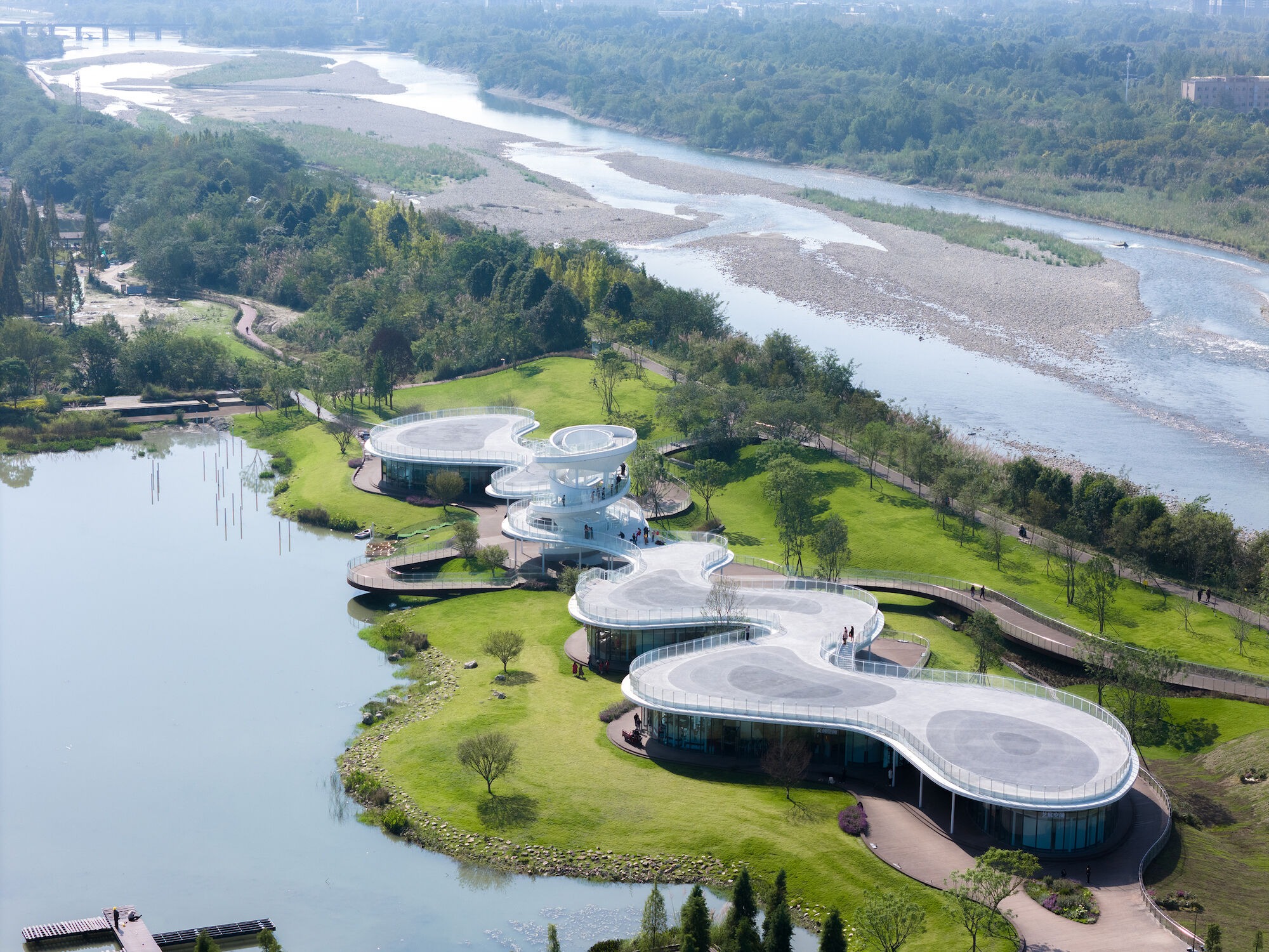 MUDA-Architects Reimagines the Lujiatan Wetland Park Service Center as a Living Landscape
