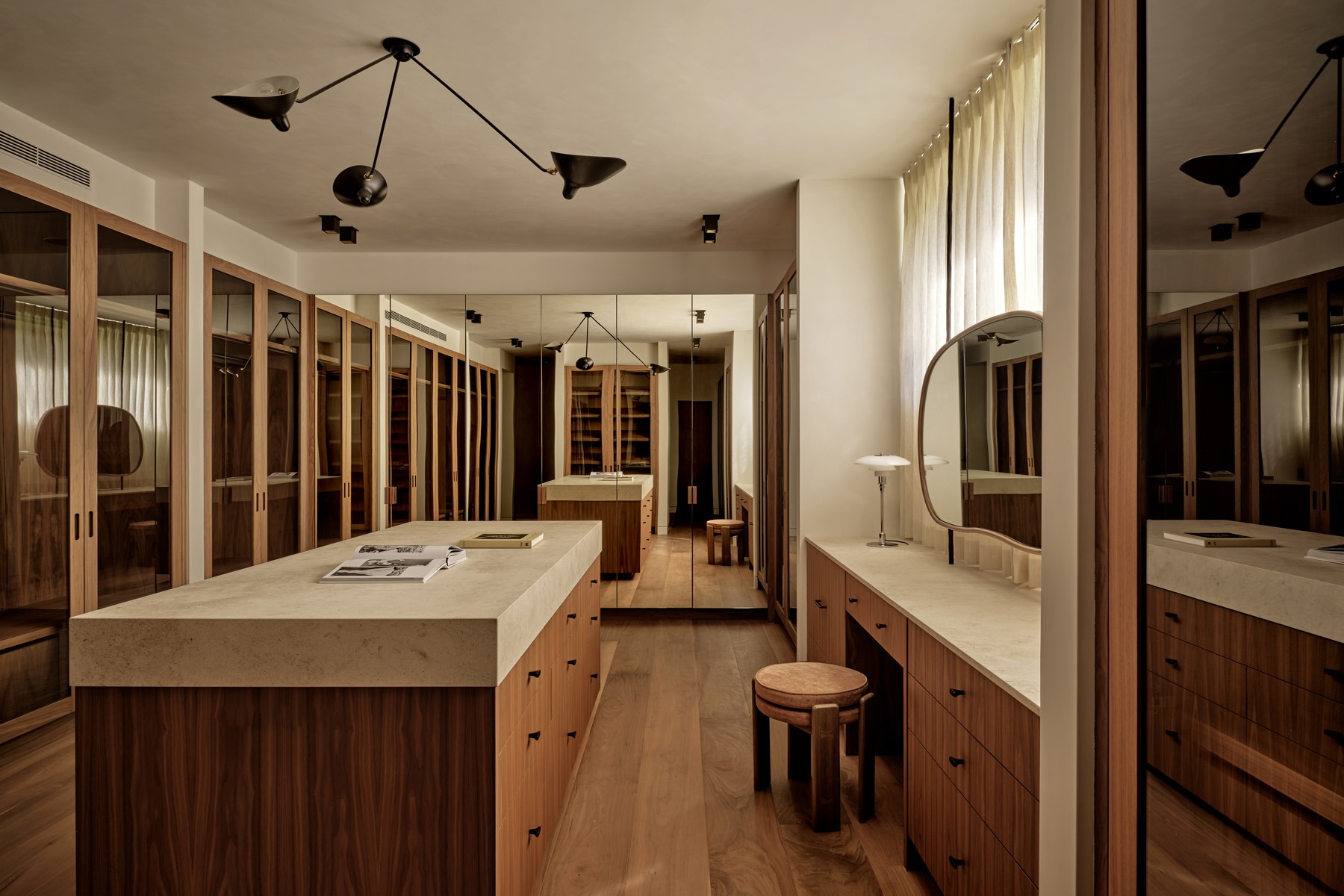 A Quiet Dialogue Across the Pacific: Teo Yang Studio Softens the Edge of Manhattan Beach