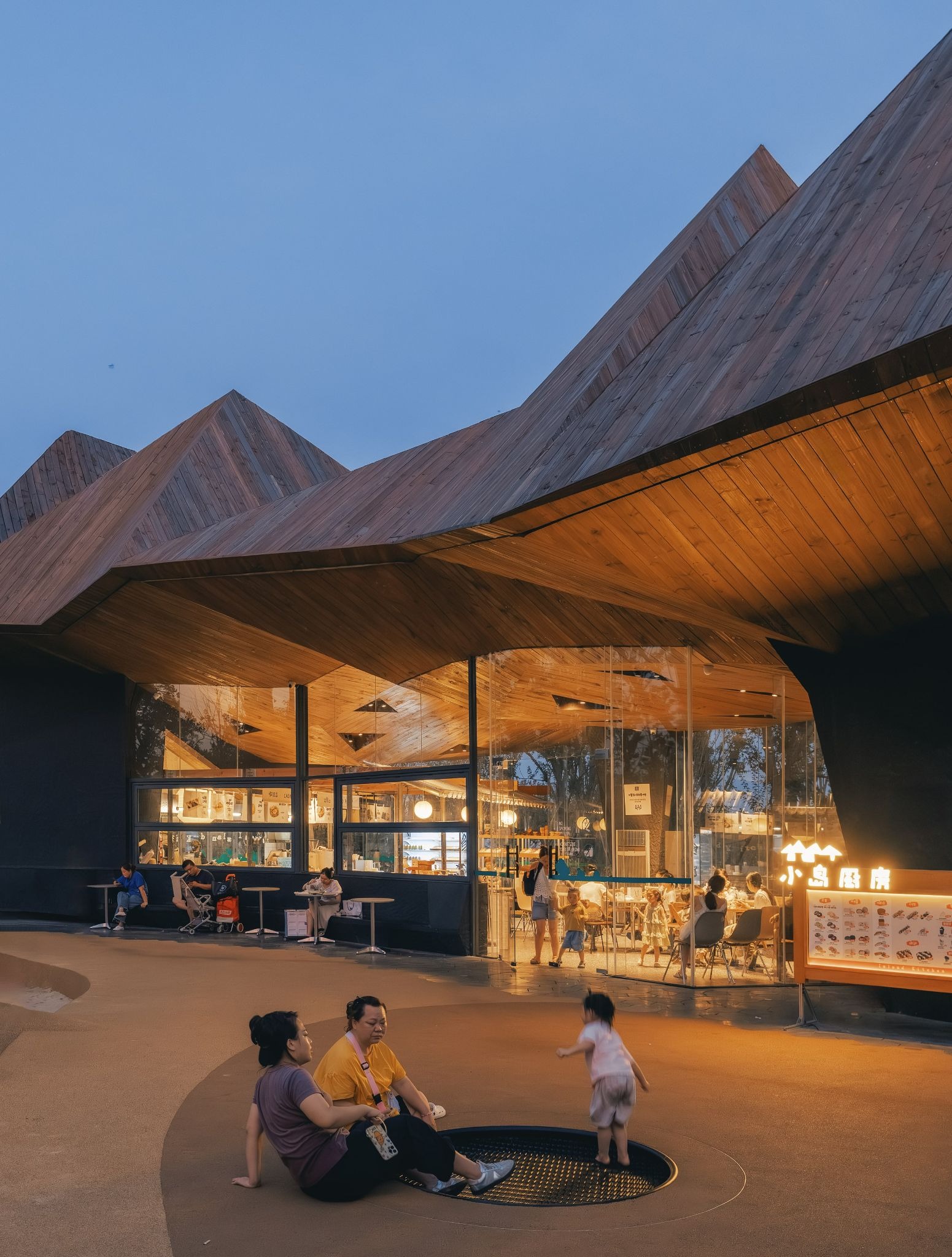 DL Atelier Shapes LuxeIsland Restaurant into a Monument of Wood and Light