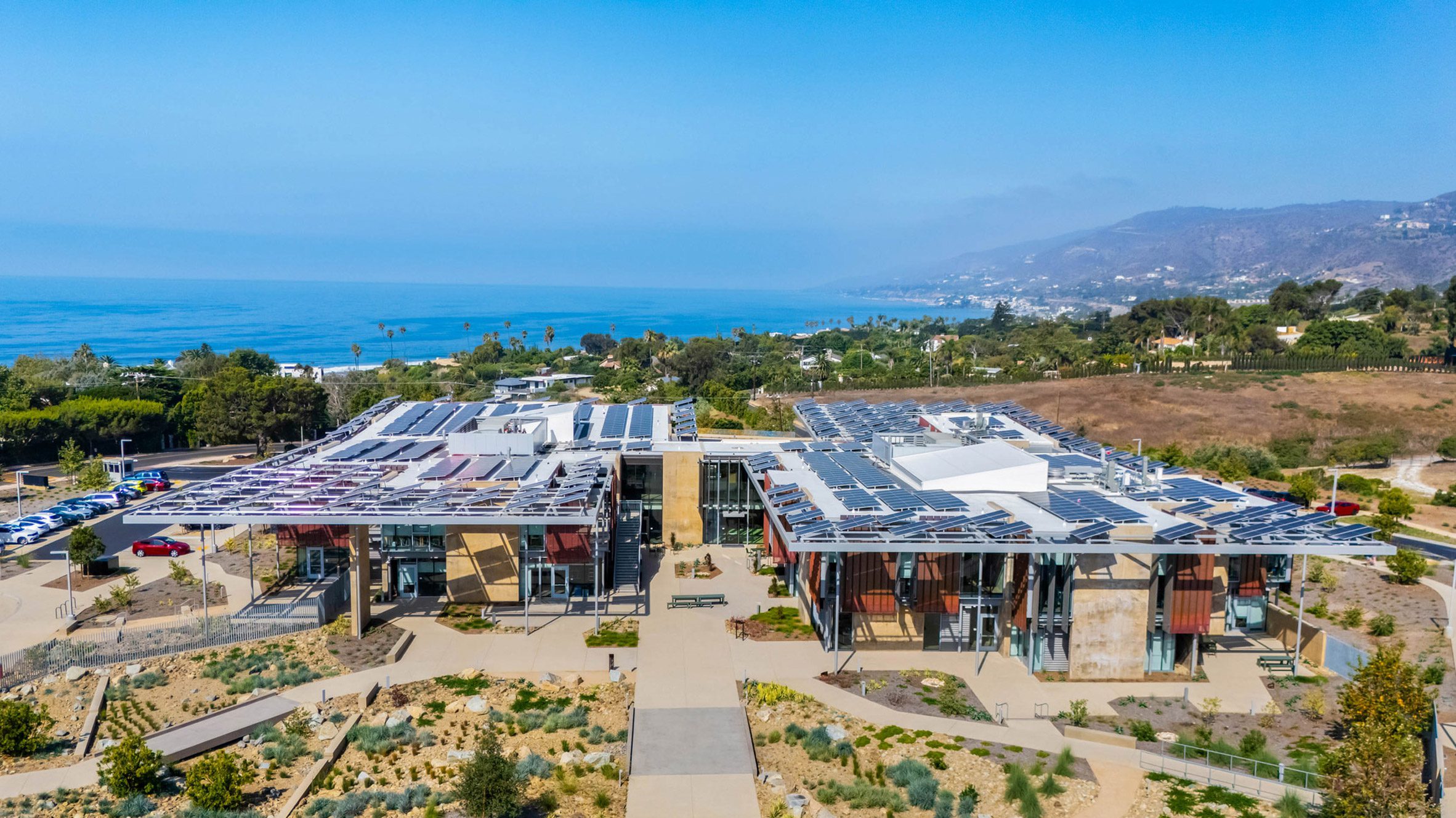 KoningEizenberg and NAC Architecture Anchor Malibu High School Against the Elements